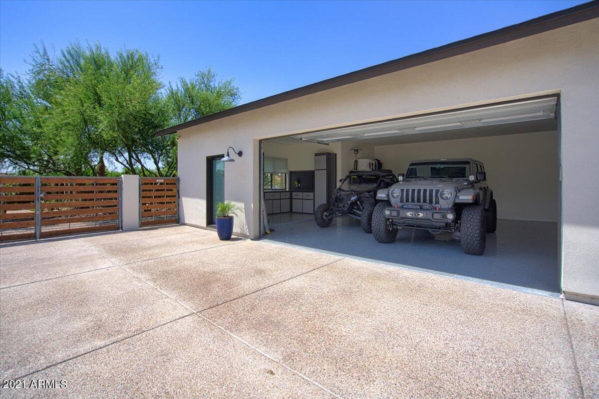 DESERT WIND - Residential