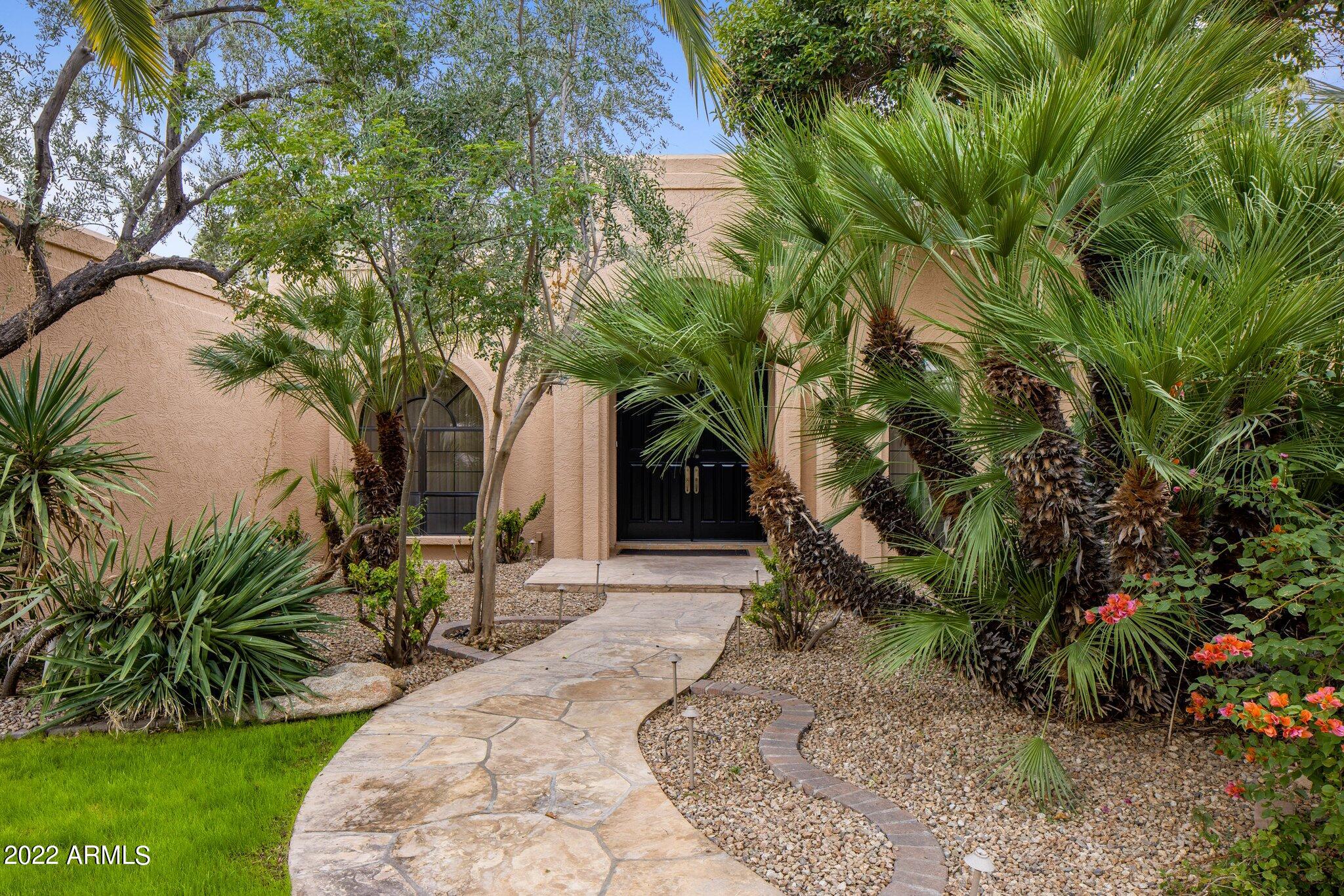 CAMELBACK COUNTRY CLUB ESTATES 6 - Residential
