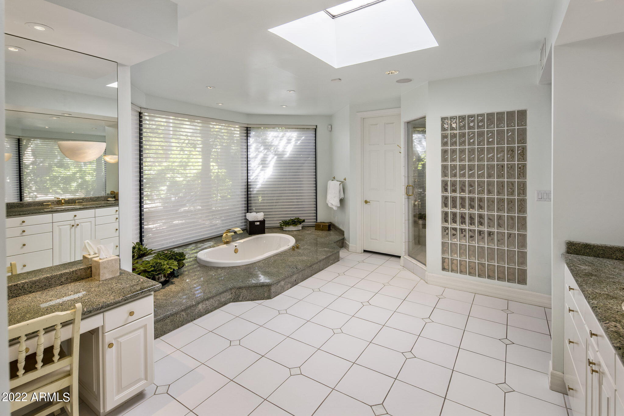CAMELBACK COUNTRY CLUB ESTATES 6 - Residential