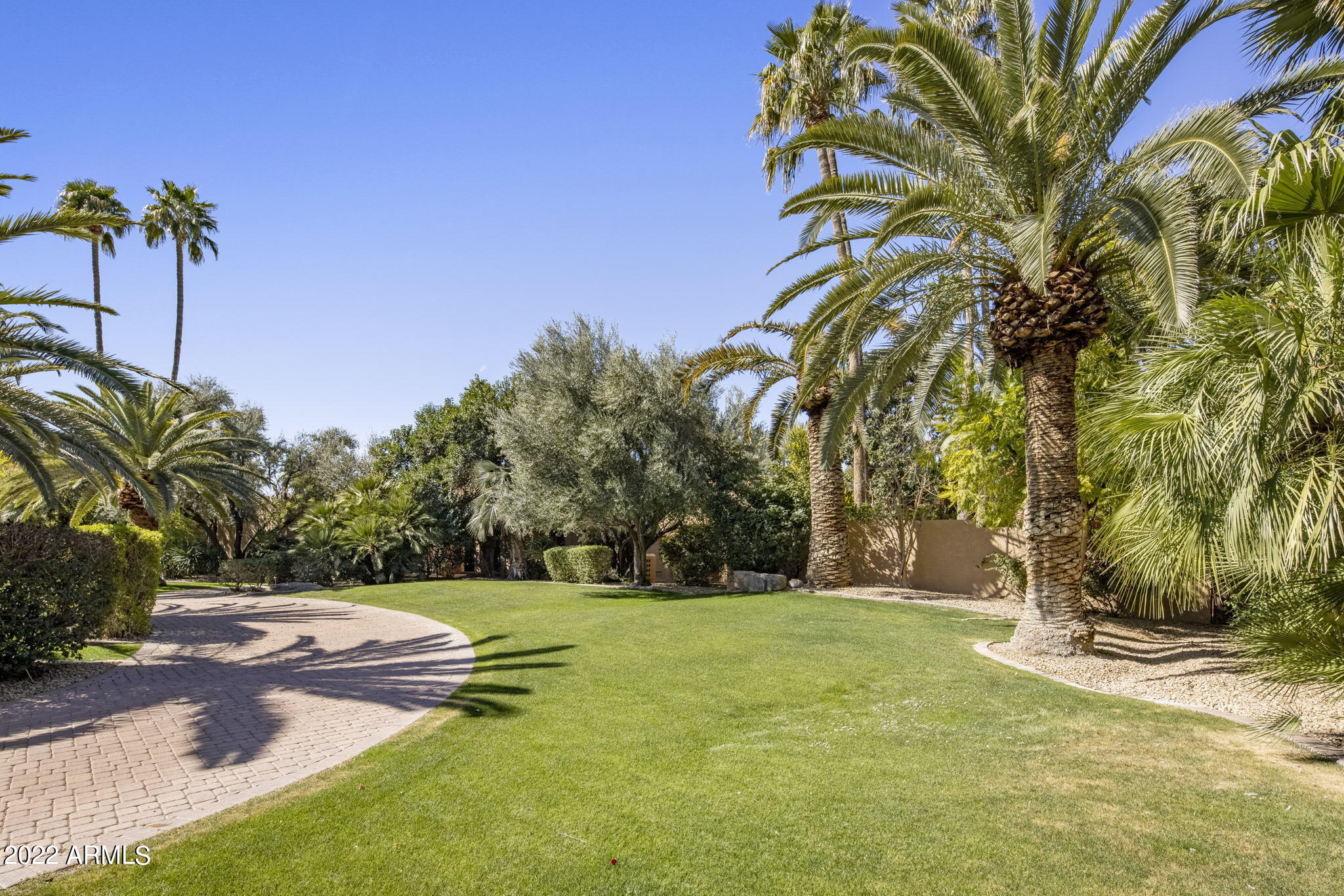 CAMELBACK COUNTRY CLUB ESTATES 6 - Residential