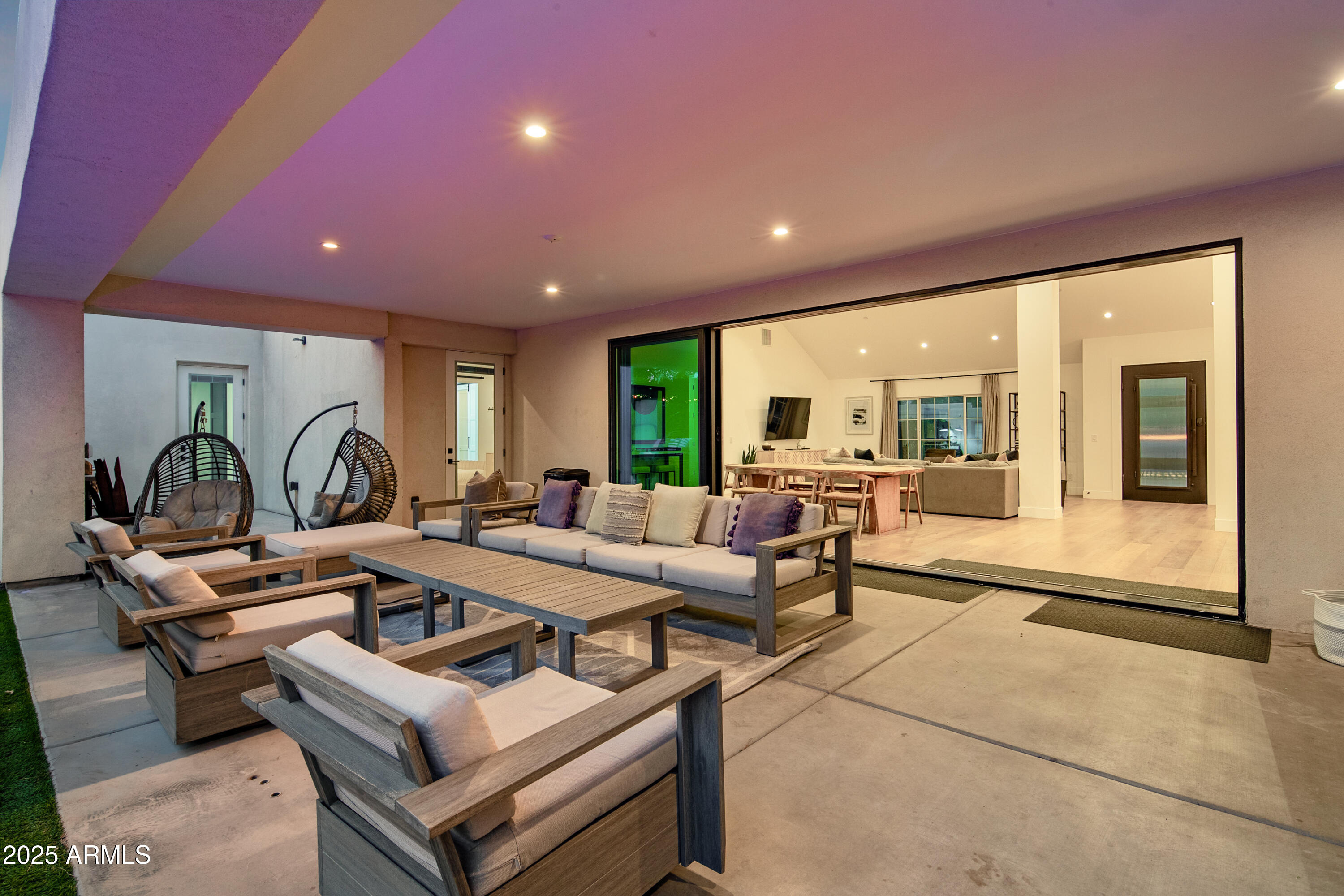 THUNDERBIRD EAST 3 - Residential