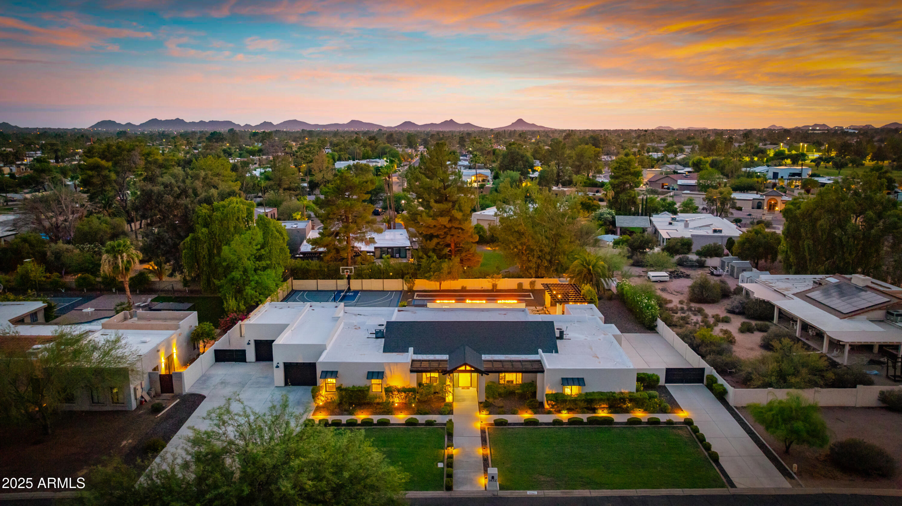 THUNDERBIRD EAST 3 - Residential