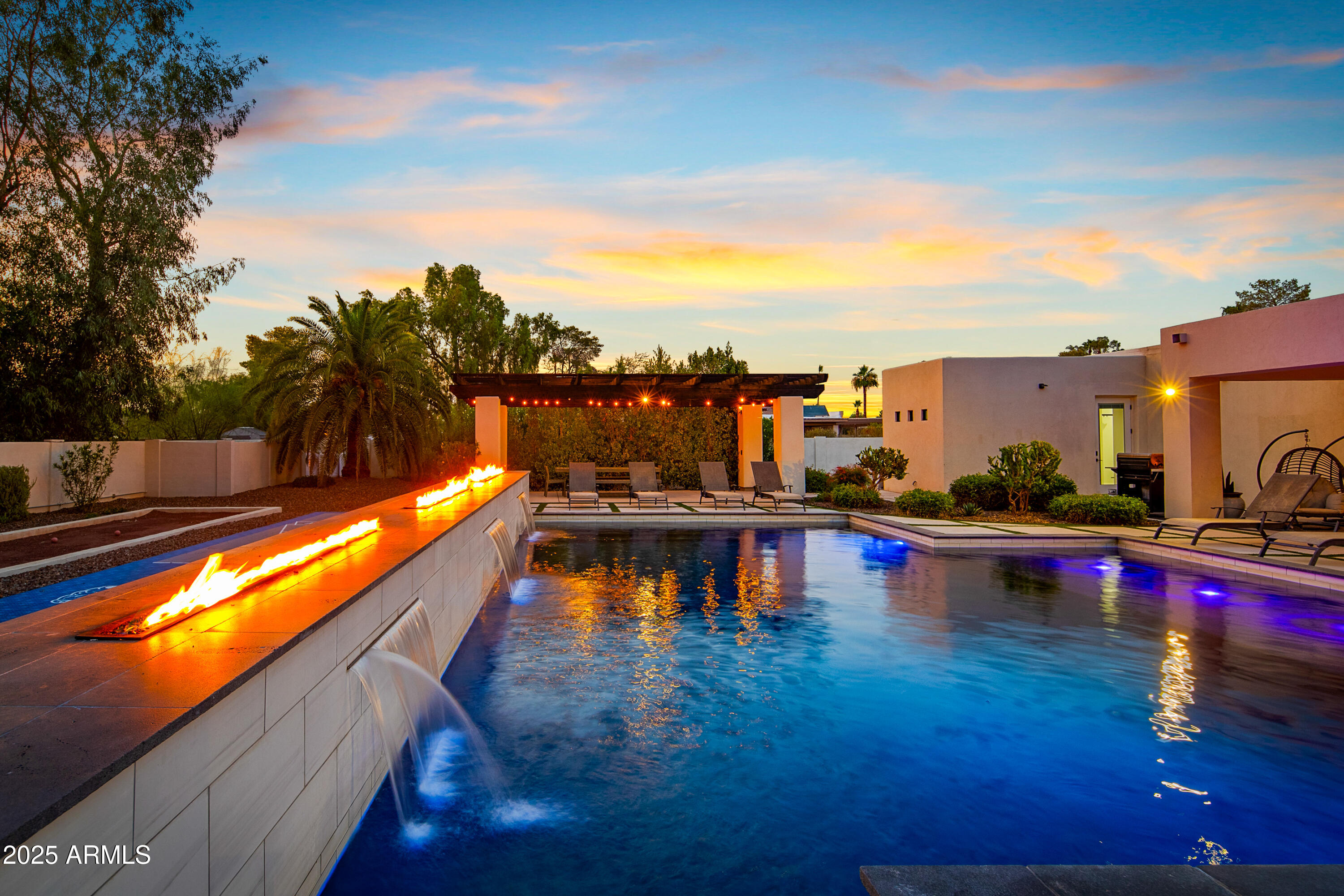 THUNDERBIRD EAST 3 - Residential