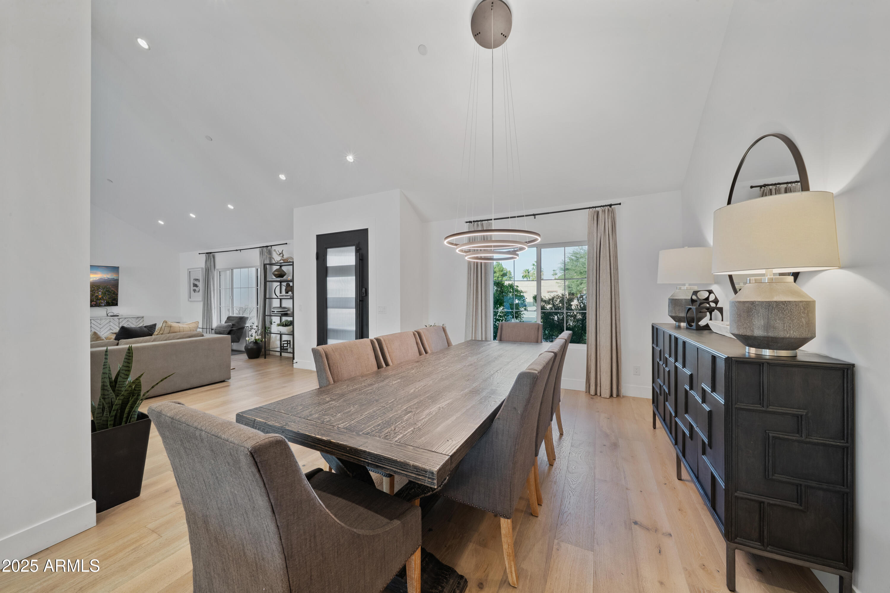 THUNDERBIRD EAST 3 - Residential