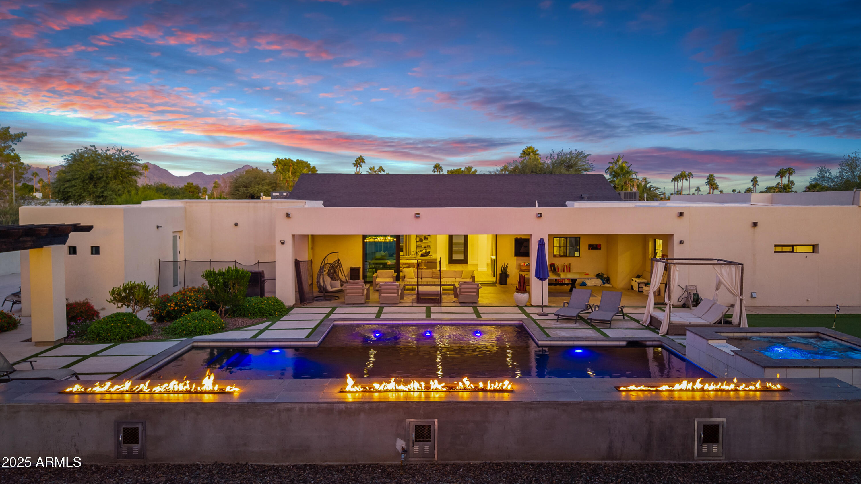 THUNDERBIRD EAST 3 - Residential