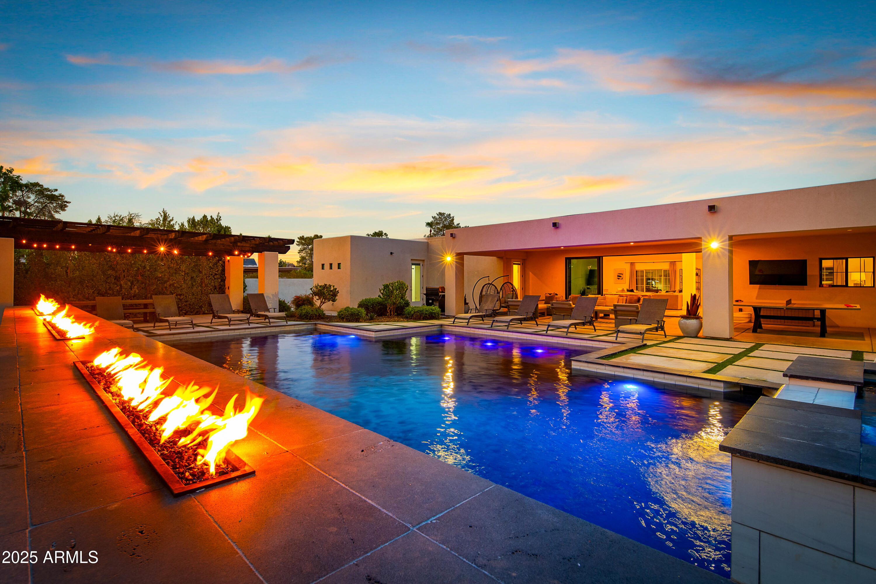 THUNDERBIRD EAST 3 - Residential