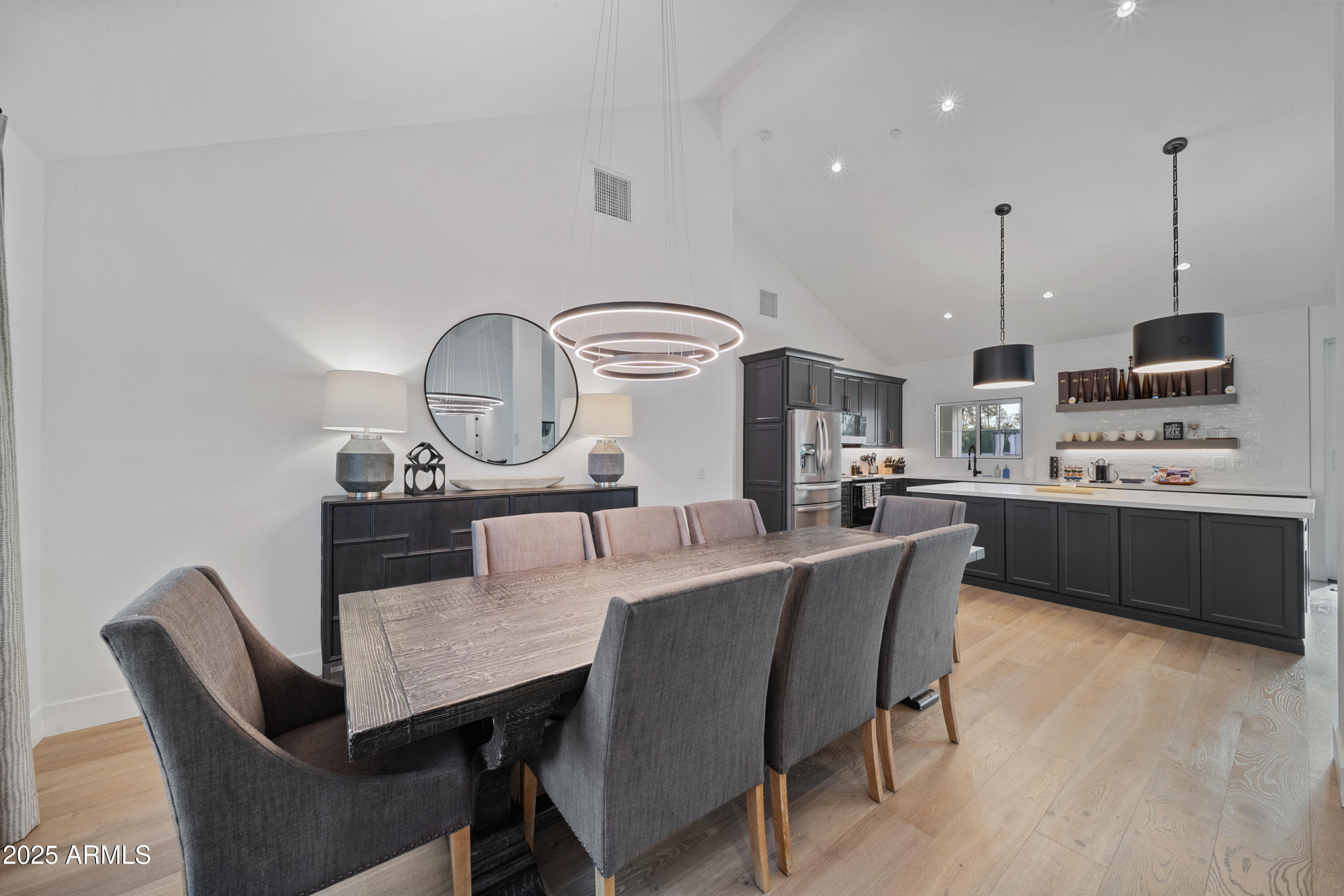 THUNDERBIRD EAST 3 - Residential