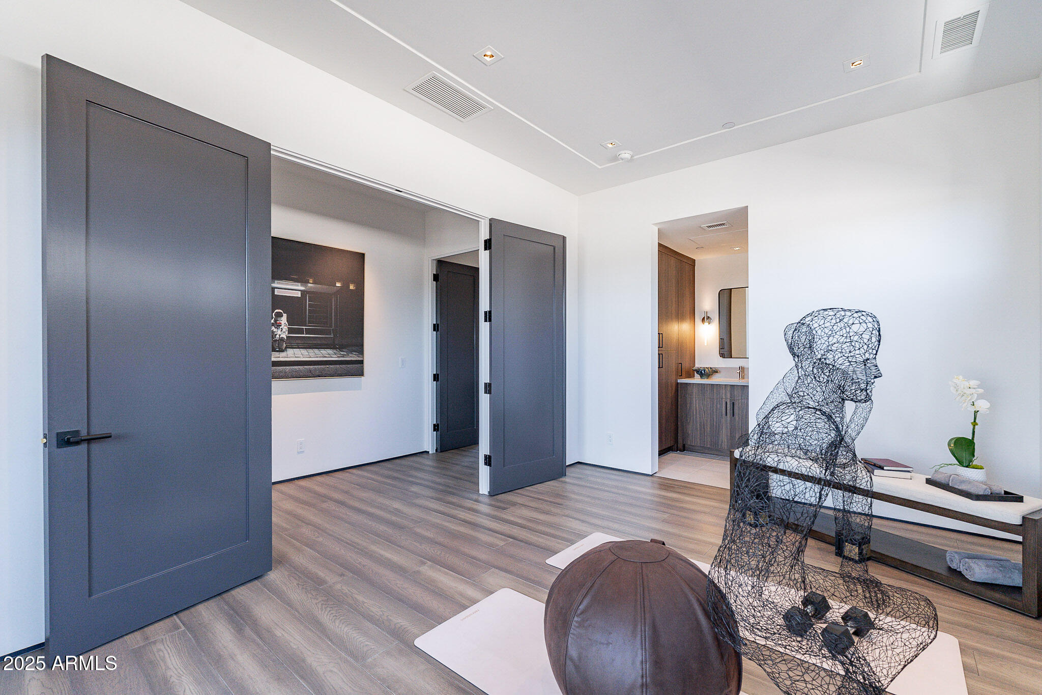 ASCENT AT THE PHOENICIAN THE ESTATES - Residential