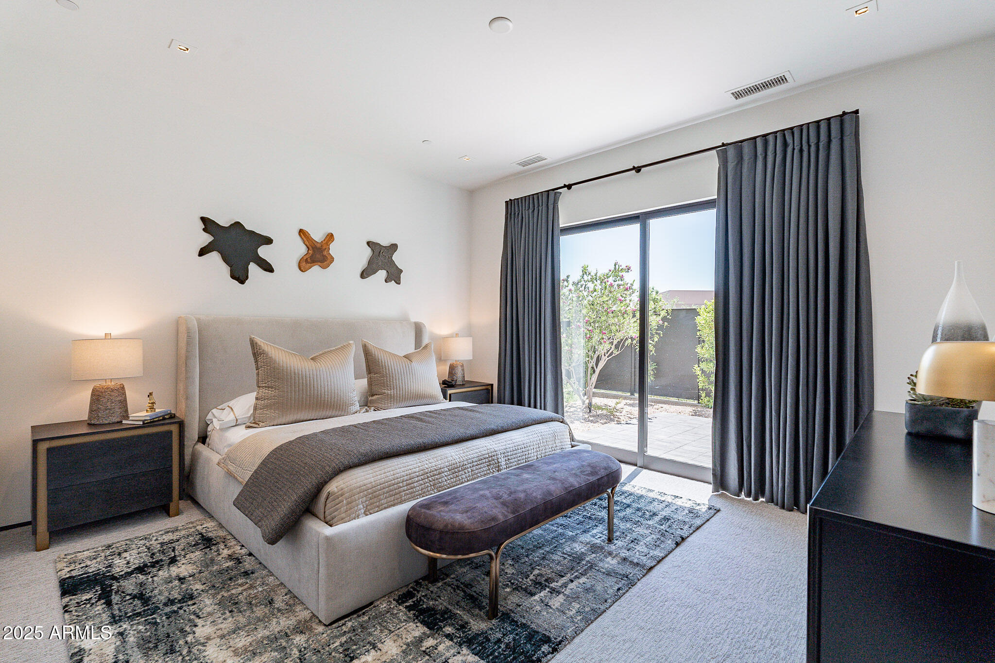 ASCENT AT THE PHOENICIAN THE ESTATES - Residential