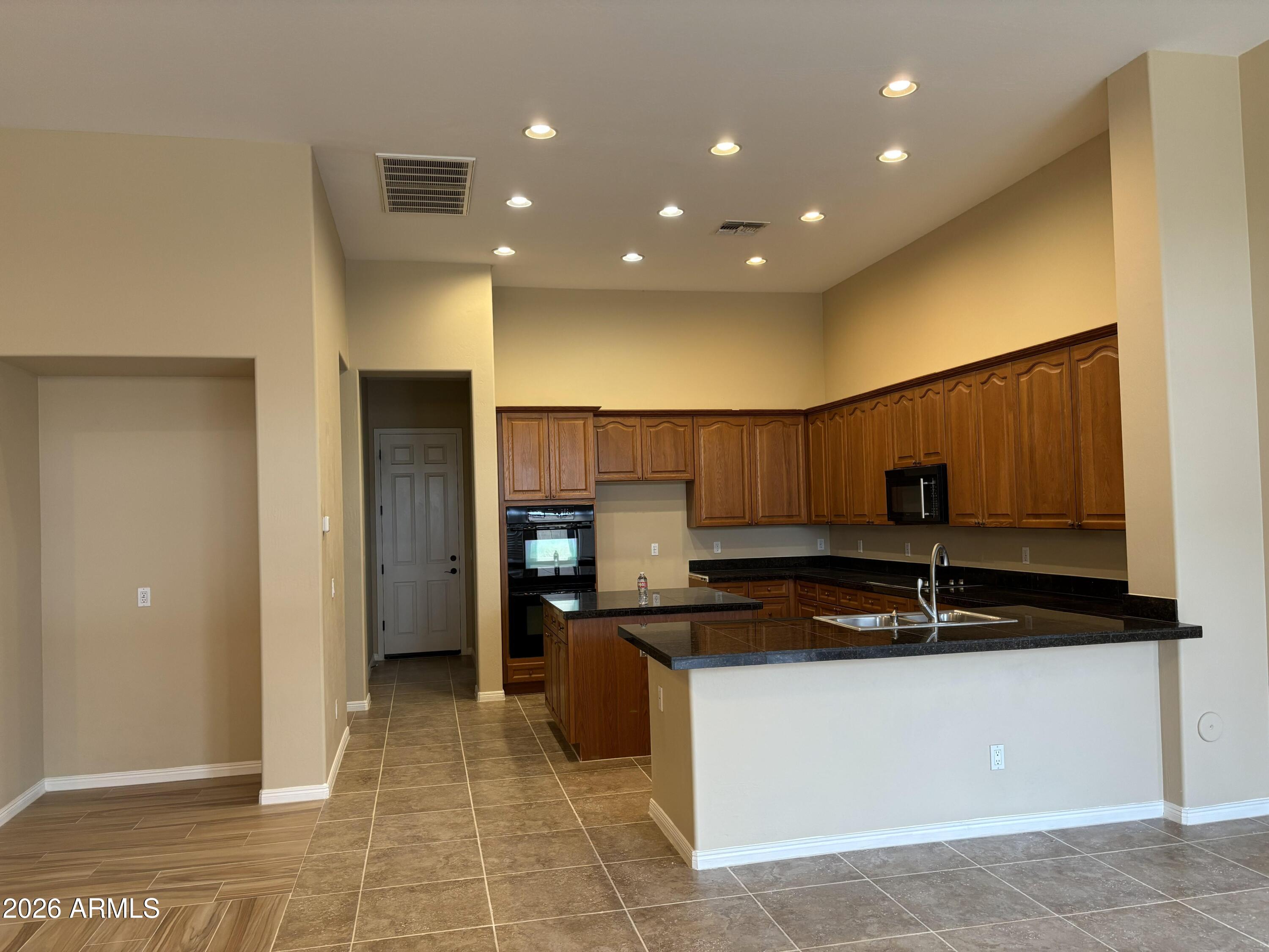 PARCEL 27-B AT SUPERSTITION FOOTHILLS - Residential
