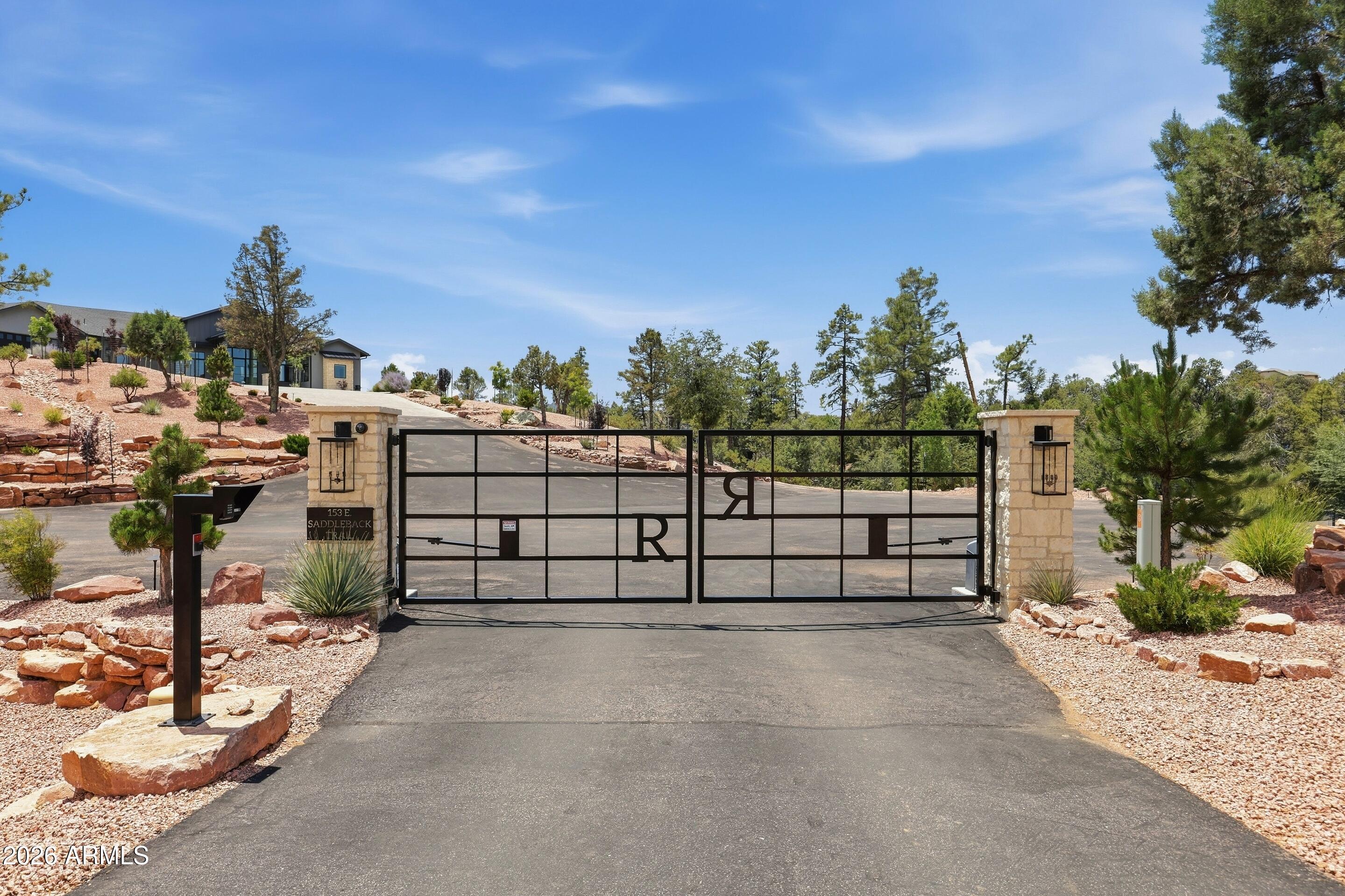 THE KNOLLS 2 - Residential