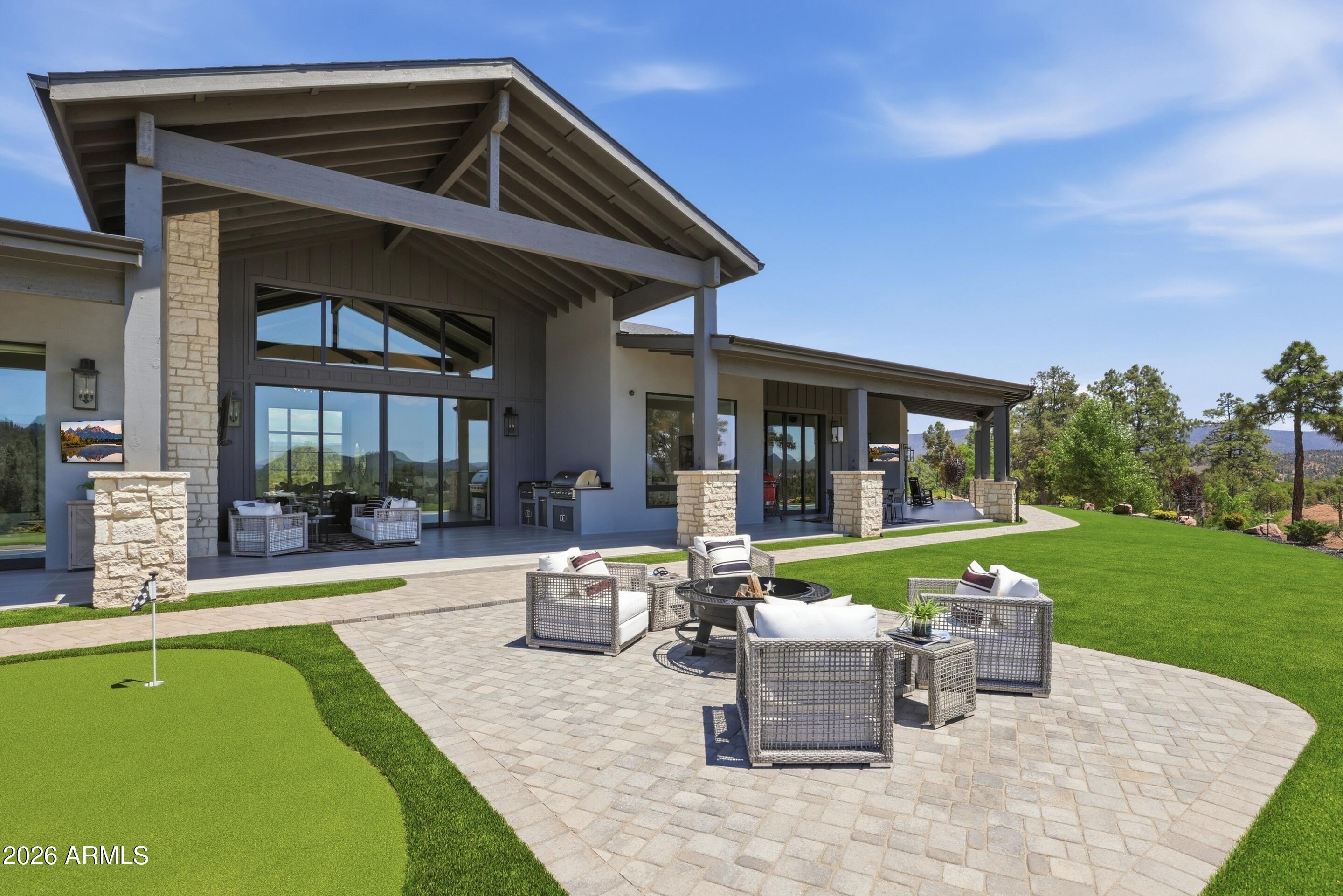 THE KNOLLS 2 - Residential