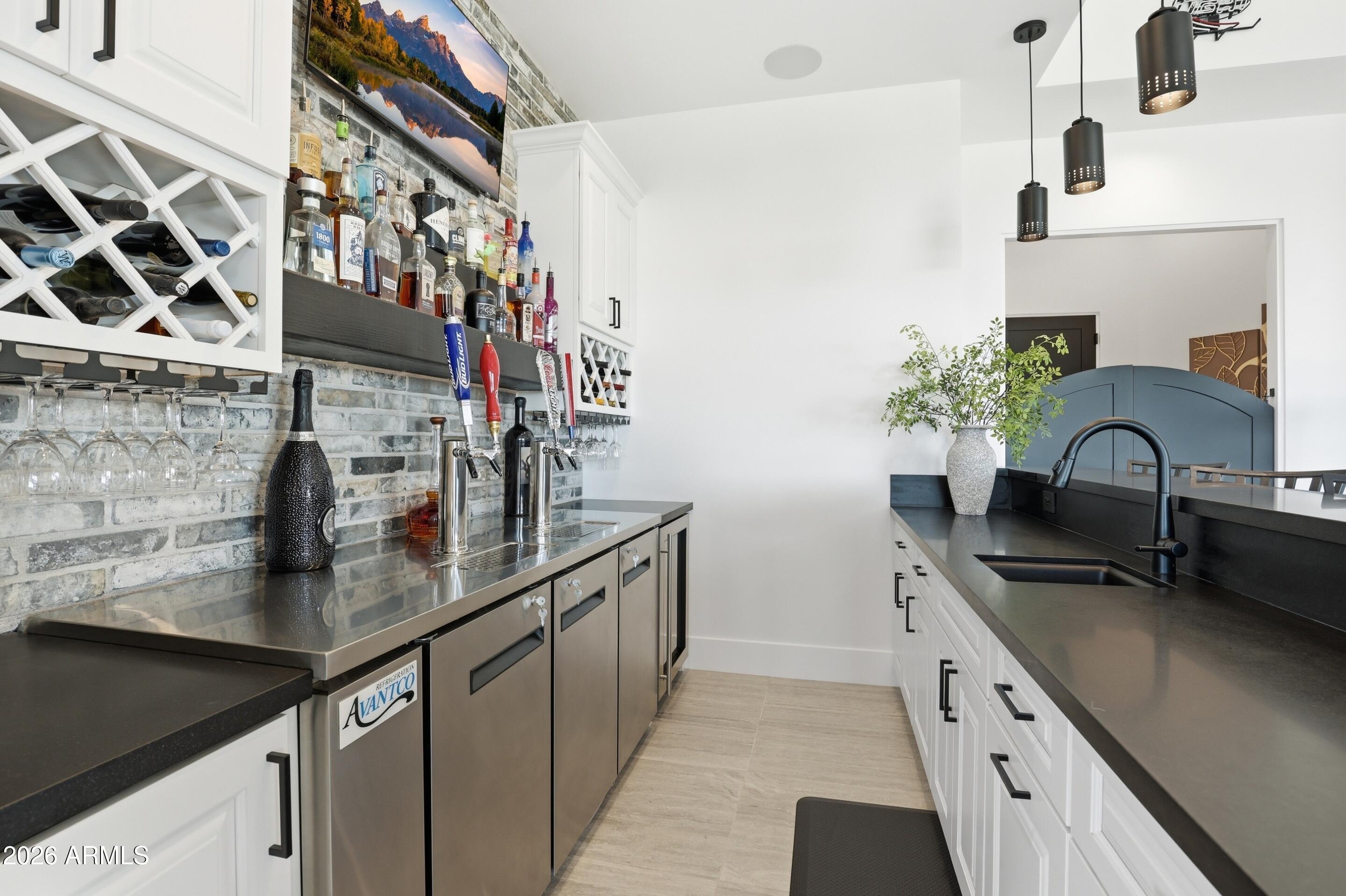 THE KNOLLS 2 - Residential