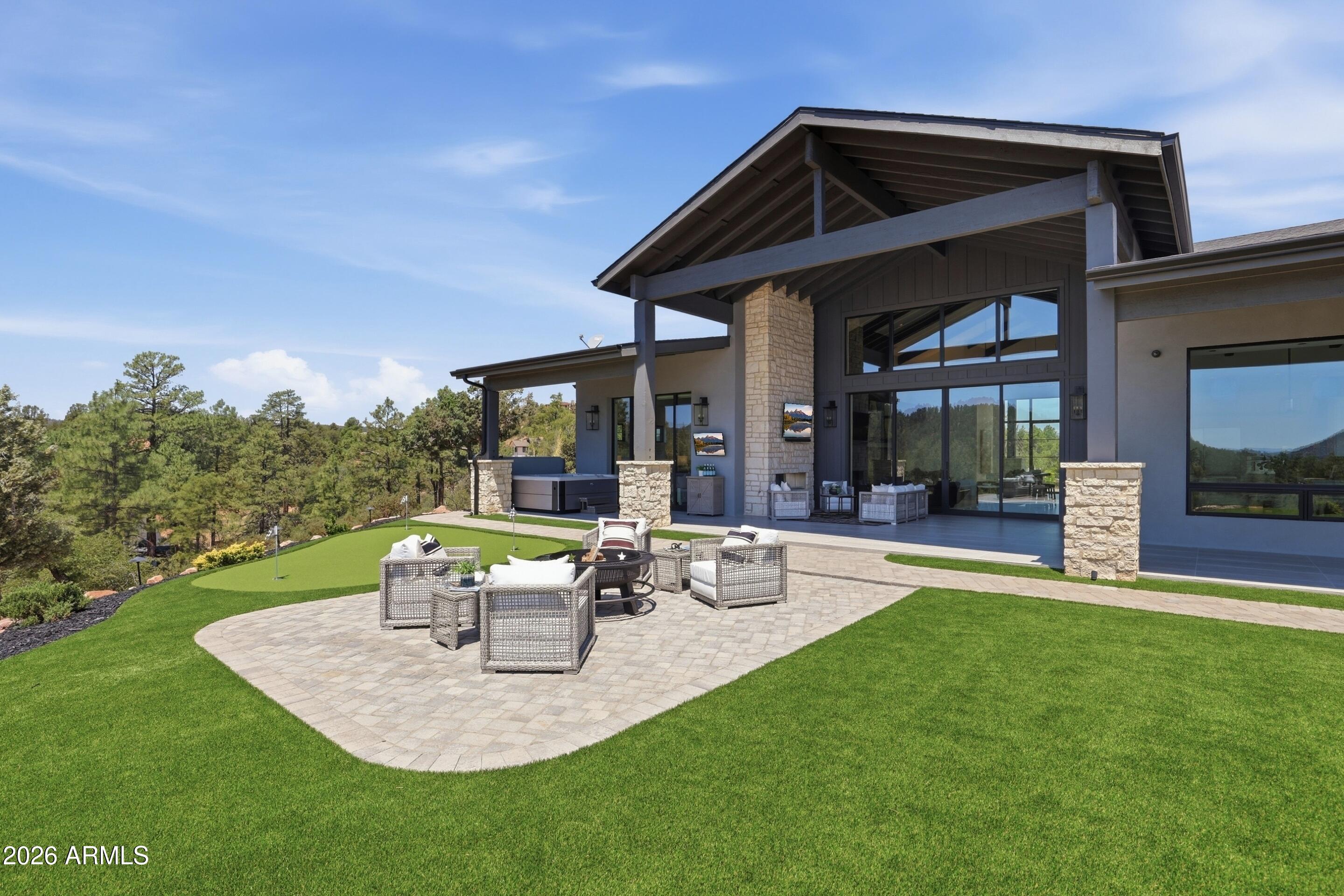 THE KNOLLS 2 - Residential