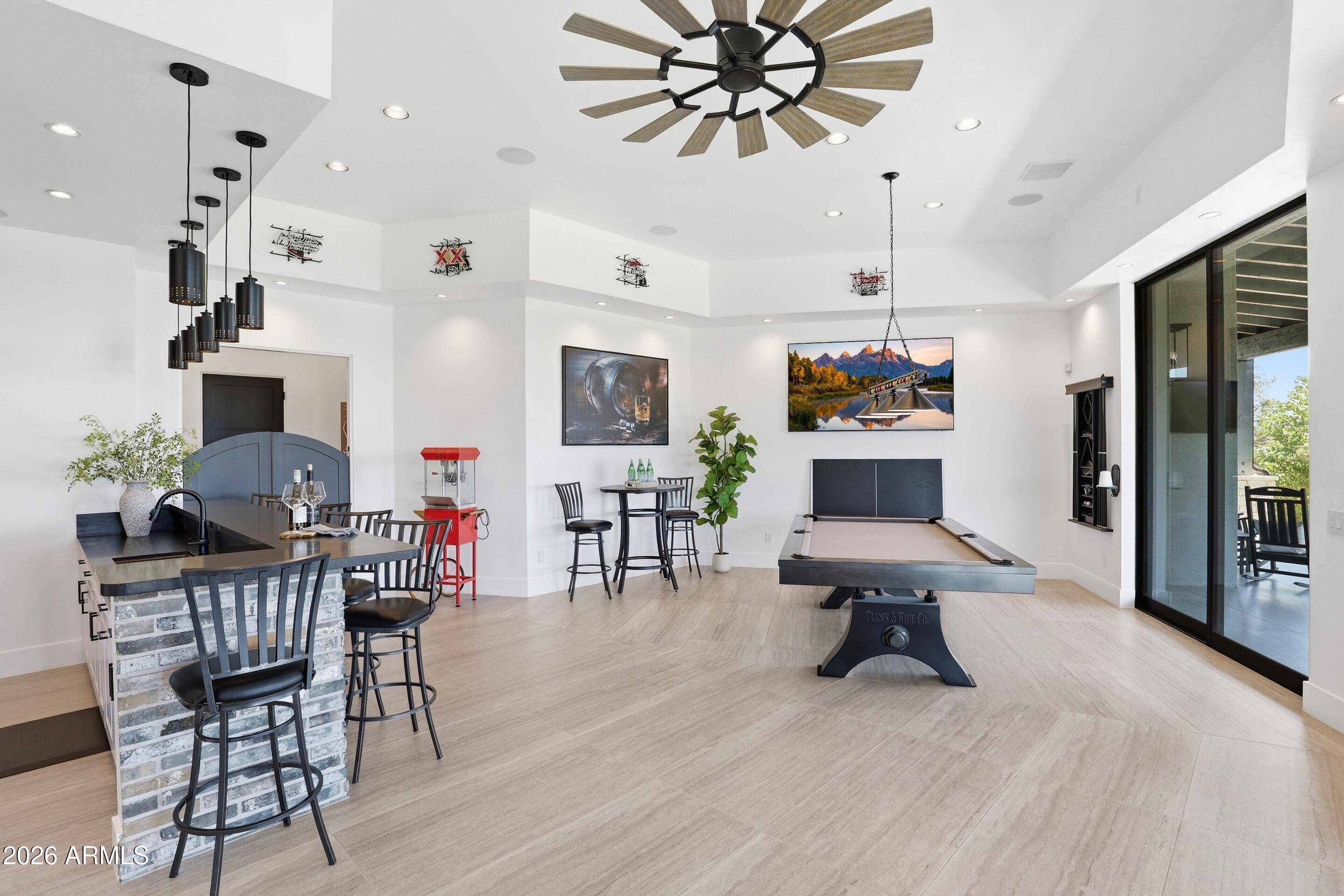 THE KNOLLS 2 - Residential