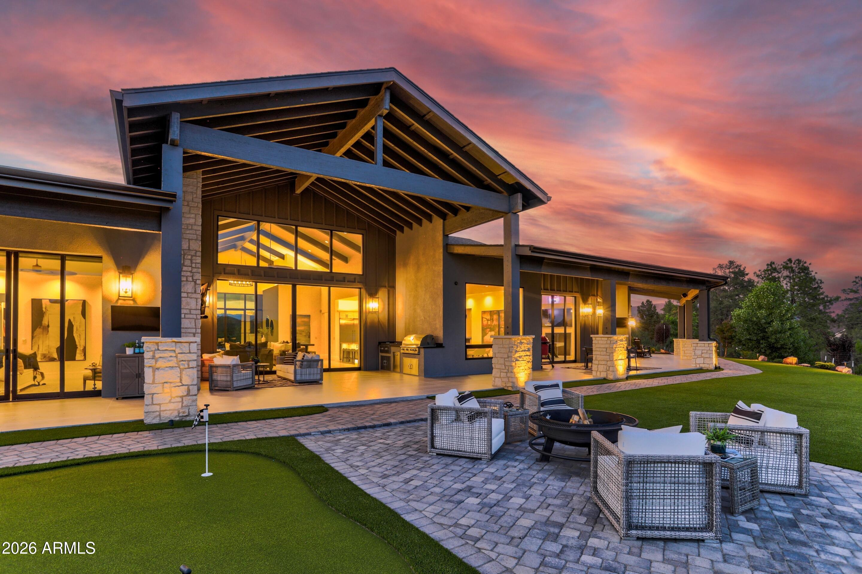 THE KNOLLS 2 - Residential