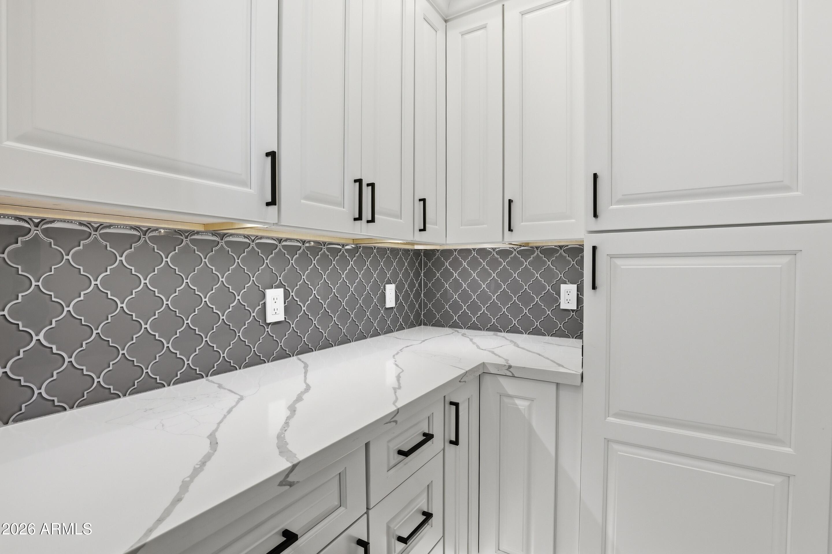 THE KNOLLS 2 - Residential