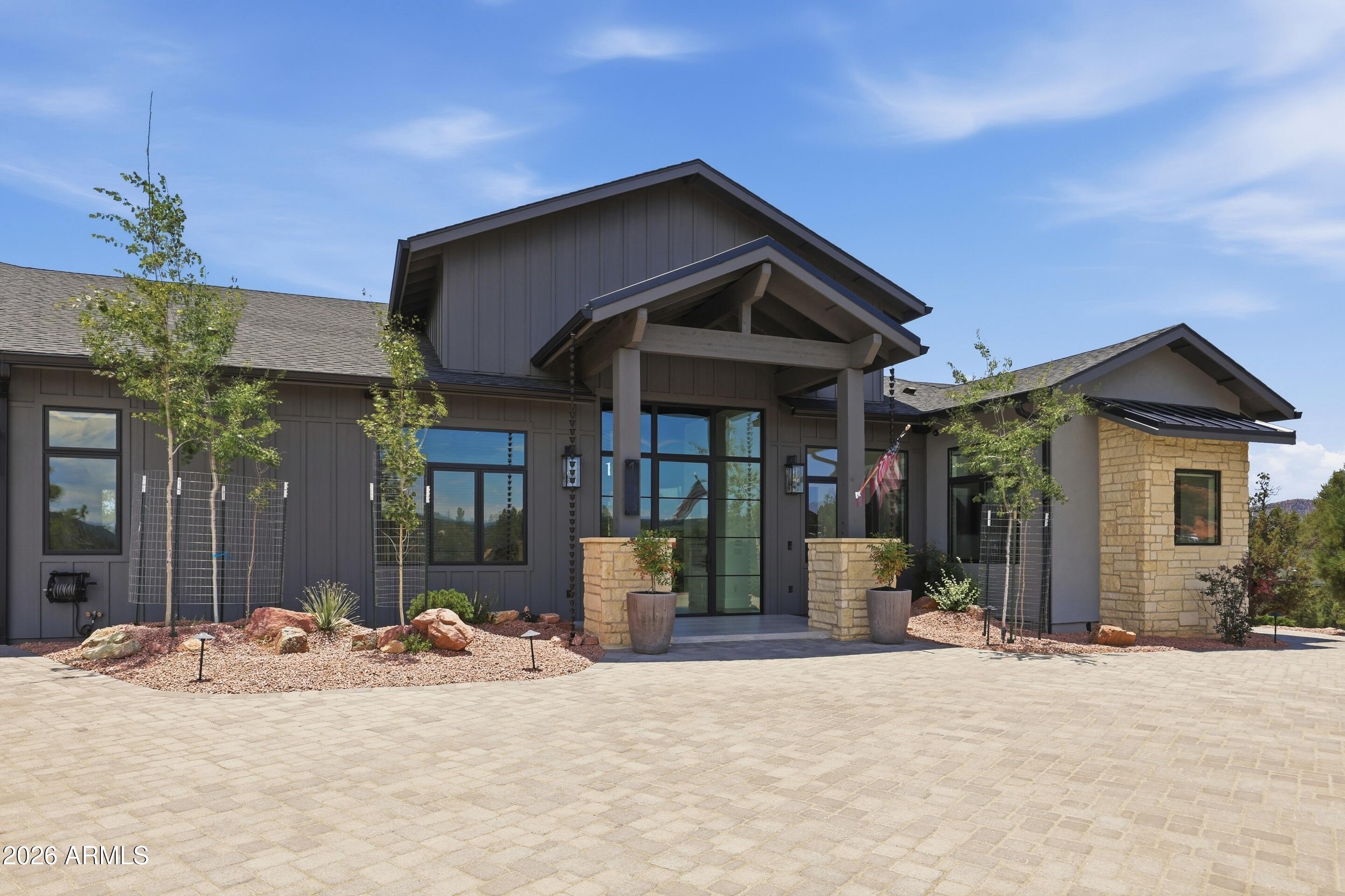 THE KNOLLS 2 - Residential