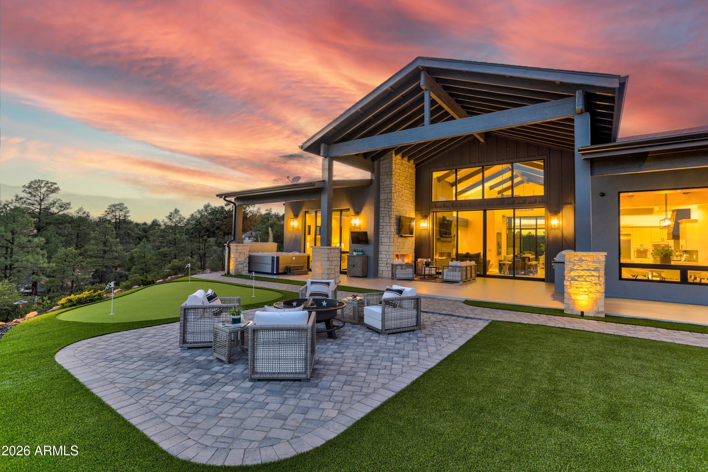 THE KNOLLS 2 - Residential