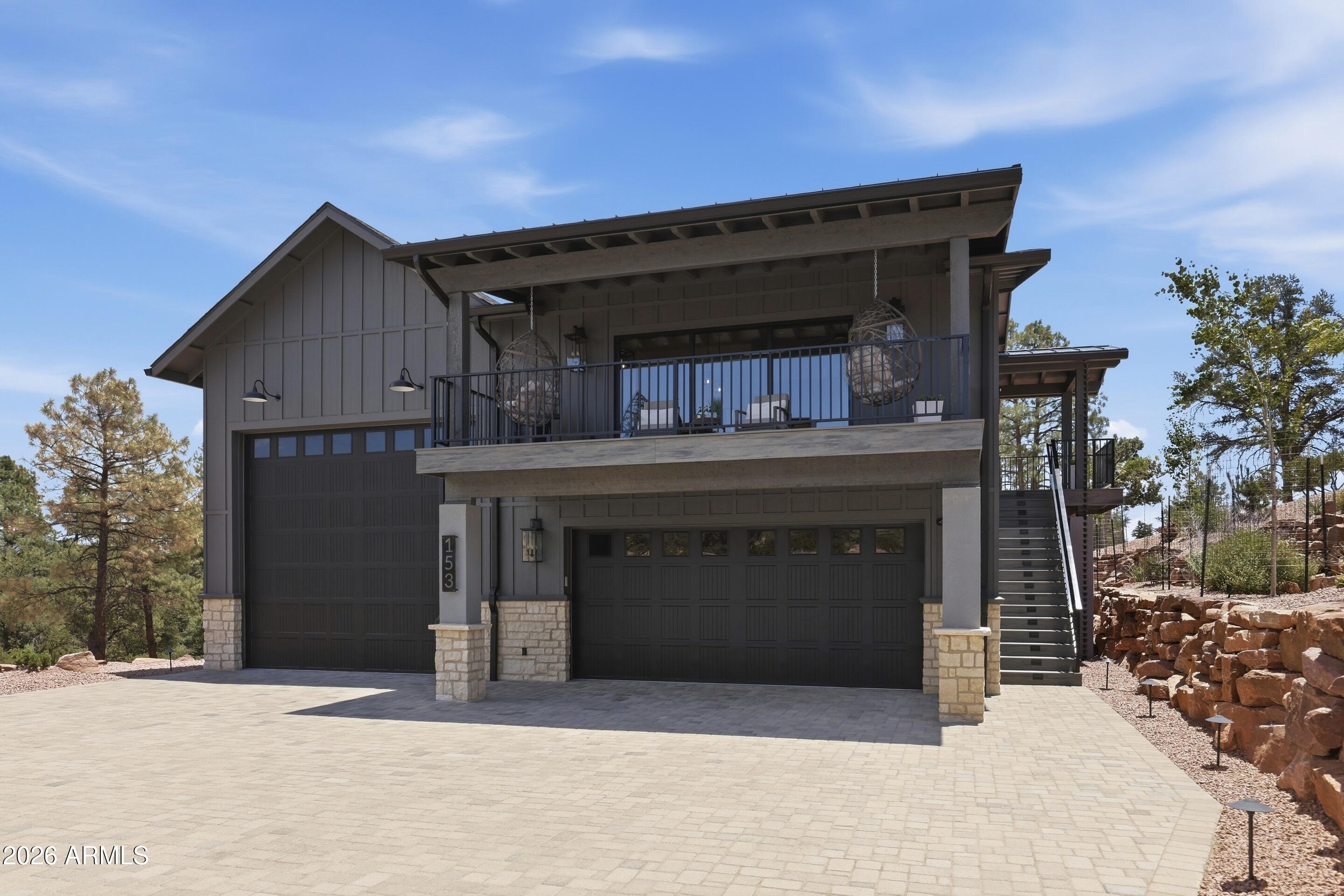 THE KNOLLS 2 - Residential