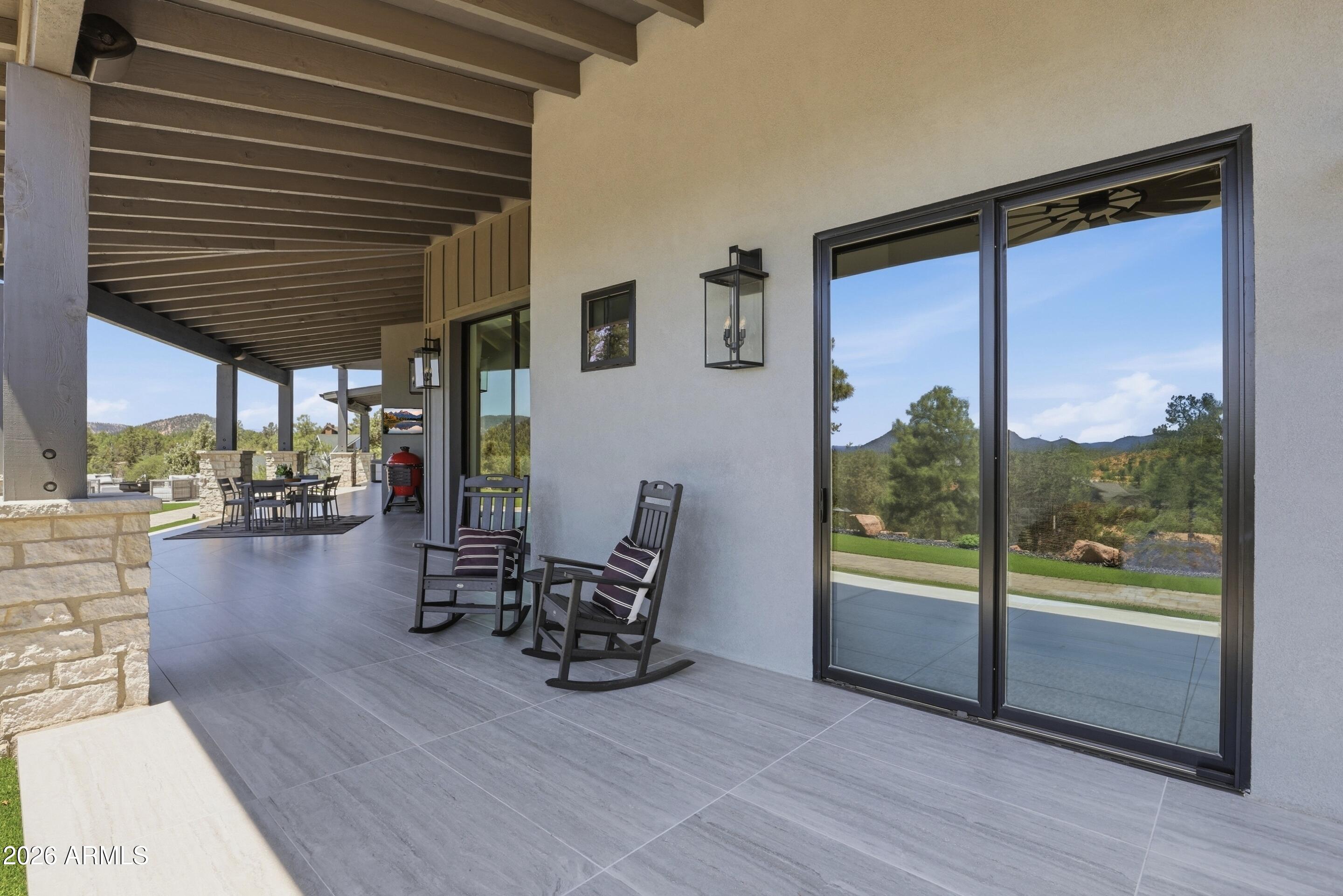 THE KNOLLS 2 - Residential