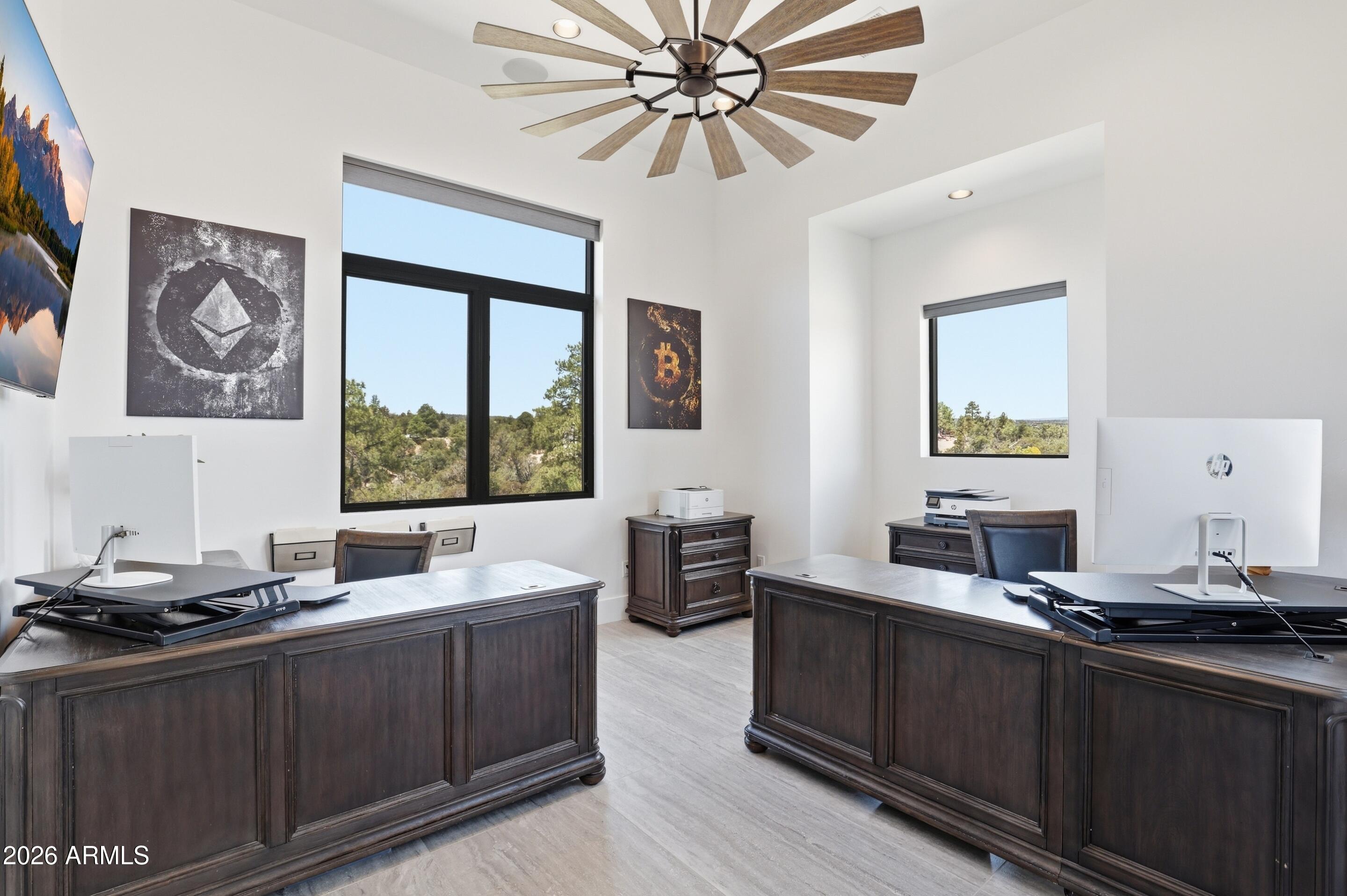THE KNOLLS 2 - Residential