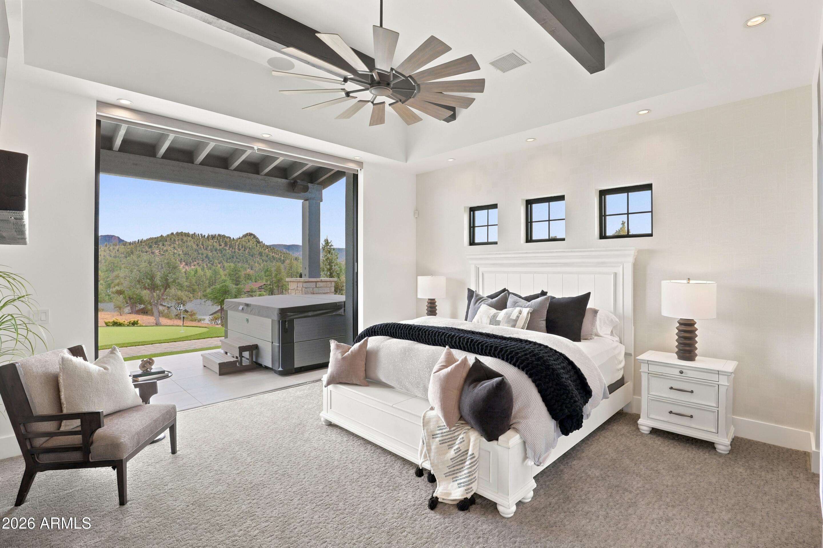 THE KNOLLS 2 - Residential