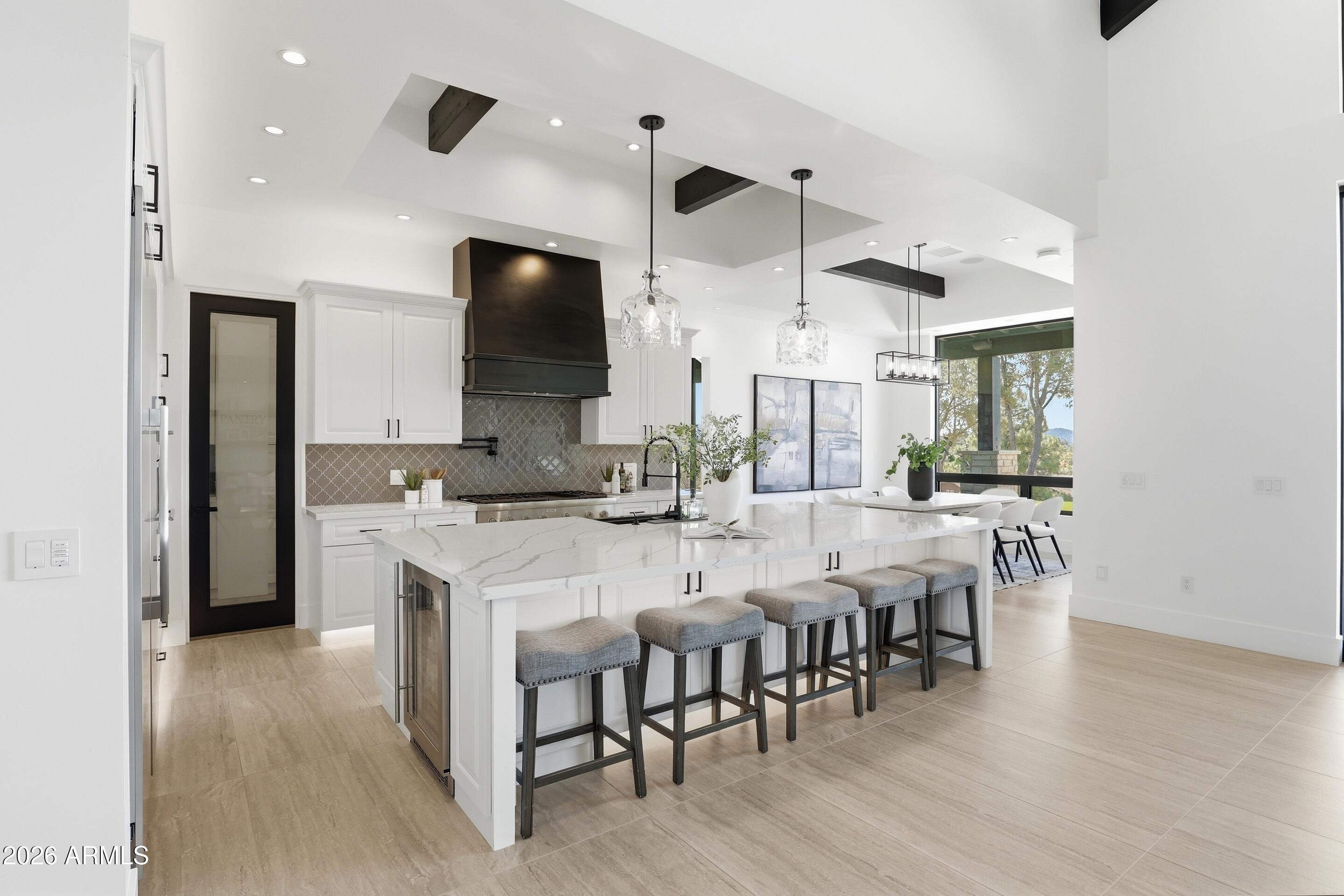 THE KNOLLS 2 - Residential