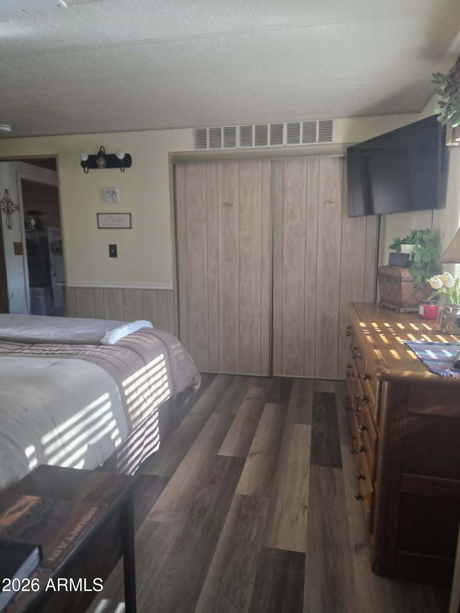Summer Pines #1 Lot 19 1980 Monterrey 14x66 VIN# CAV800079 2007-30185 - Residential