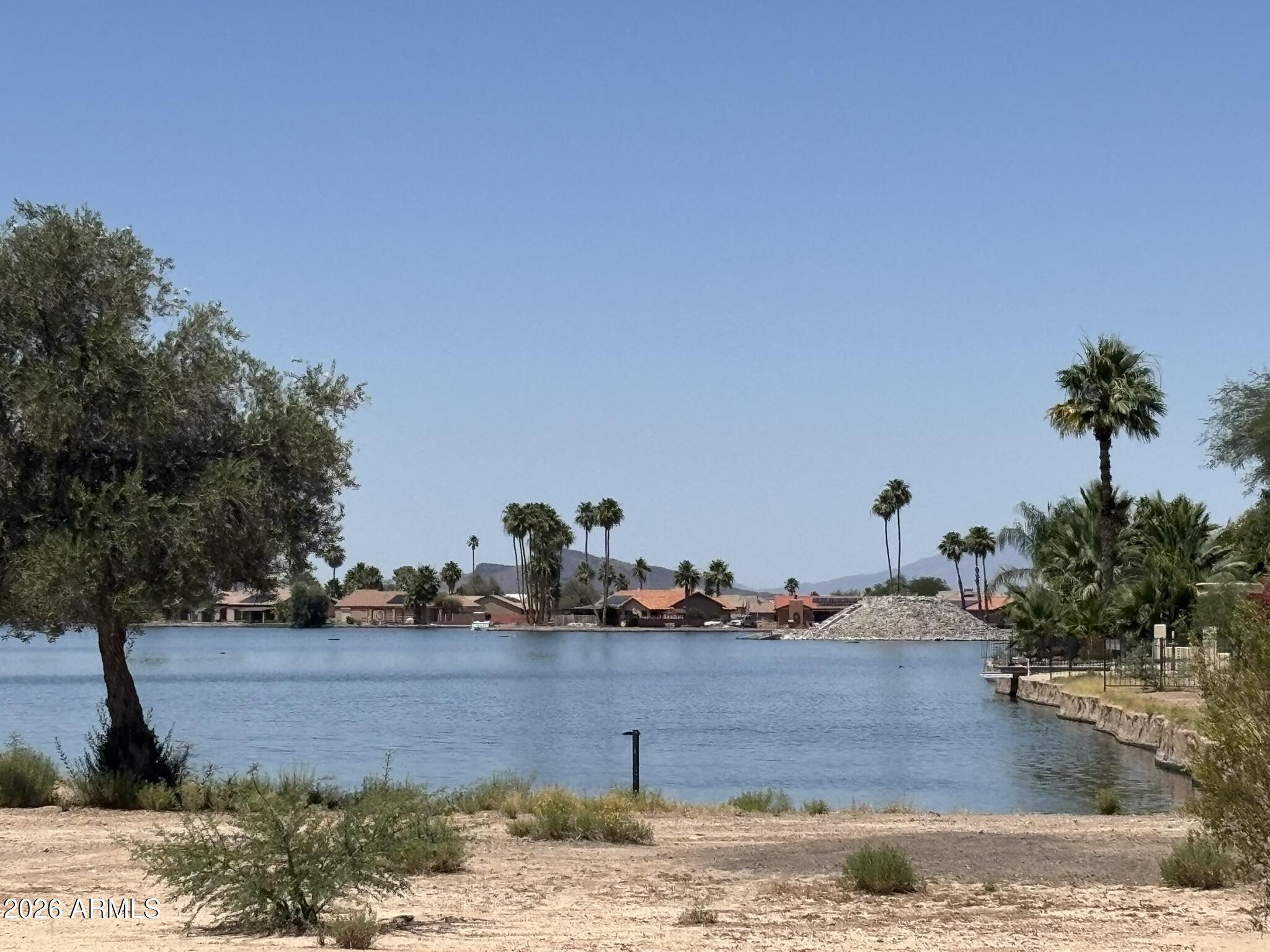 ARIZONA CITY UNIT TEN - Land