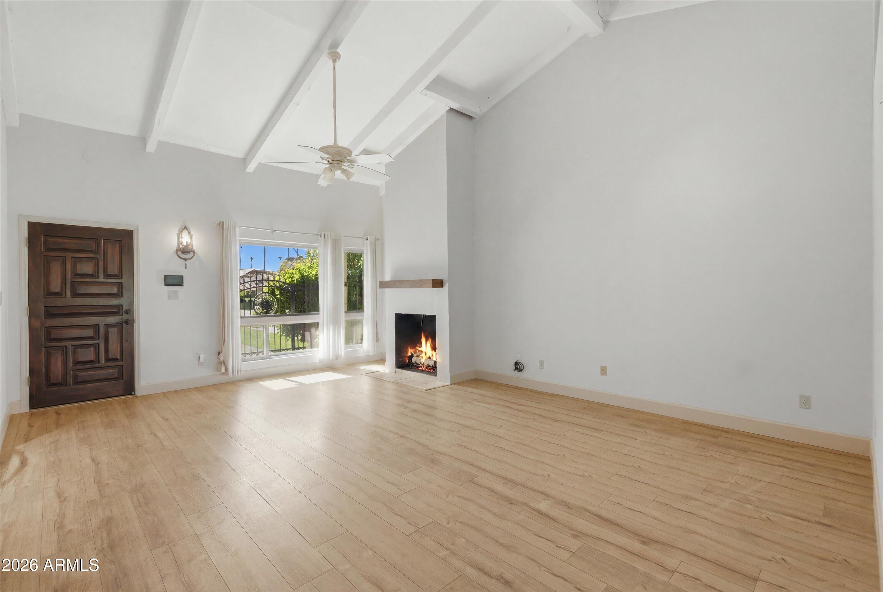 VILLA DEL ORO UNIT 2 - Residential