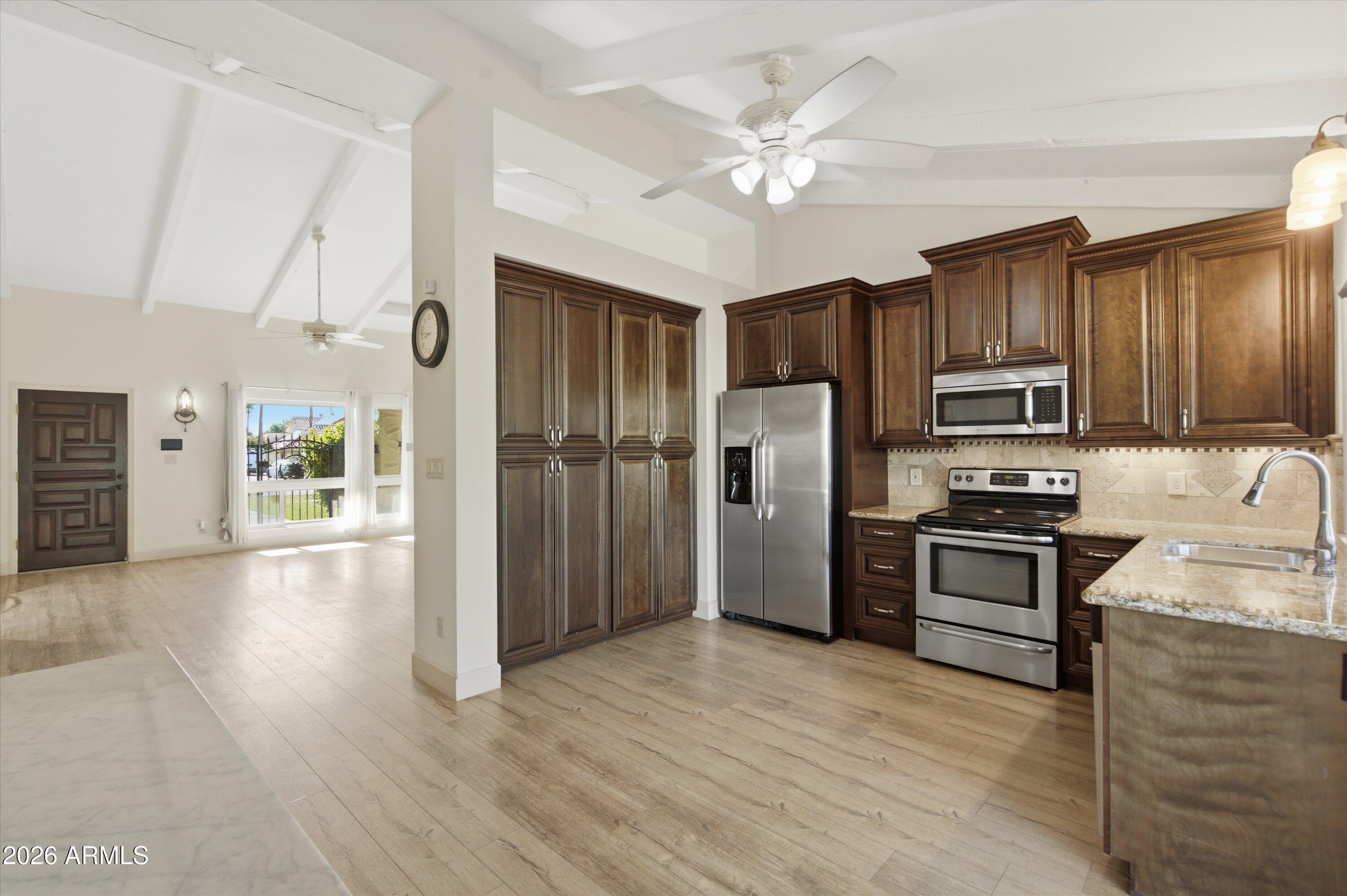 VILLA DEL ORO UNIT 2 - Residential