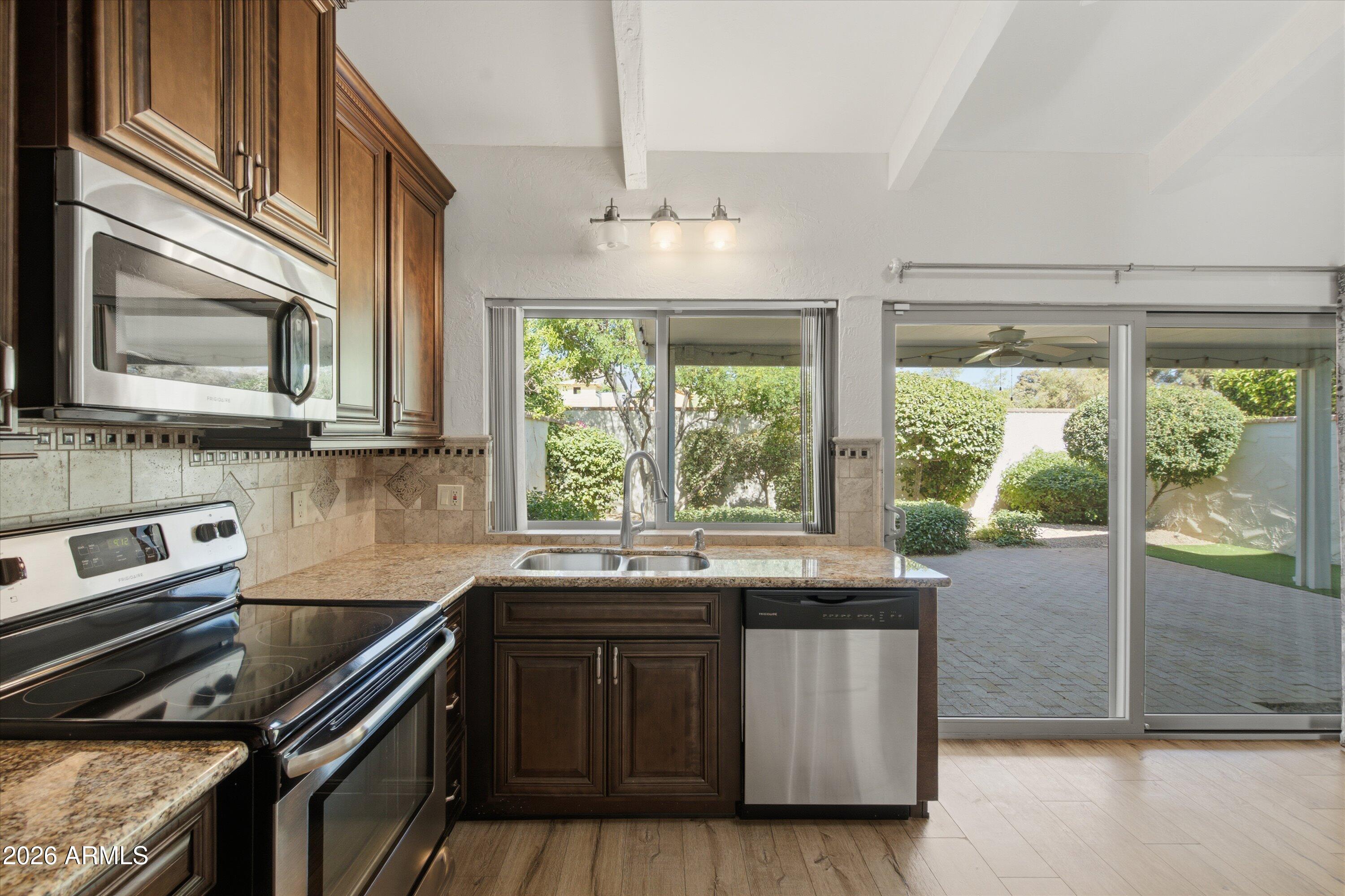 VILLA DEL ORO UNIT 2 - Residential