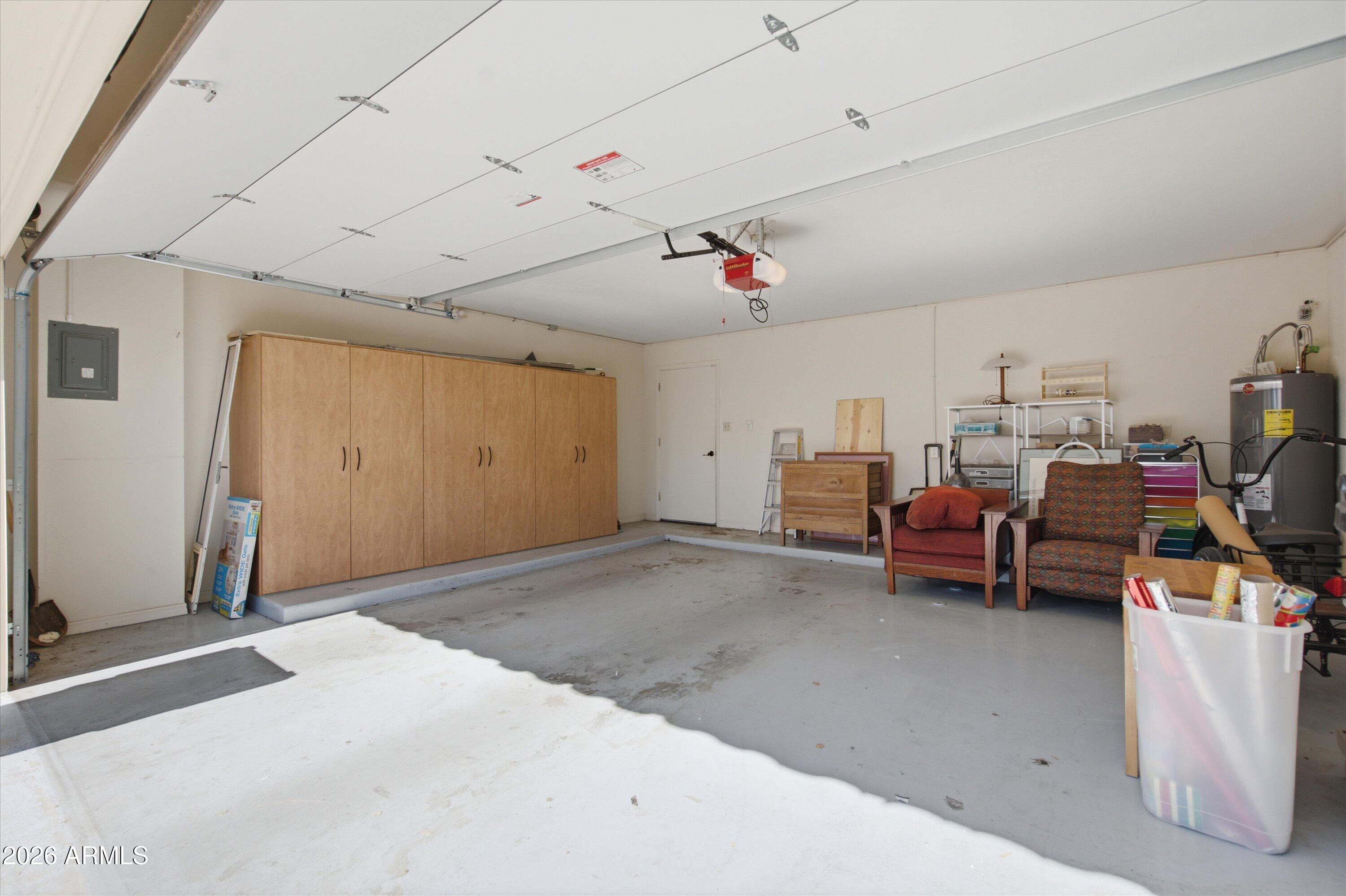 VILLA DEL ORO UNIT 2 - Residential