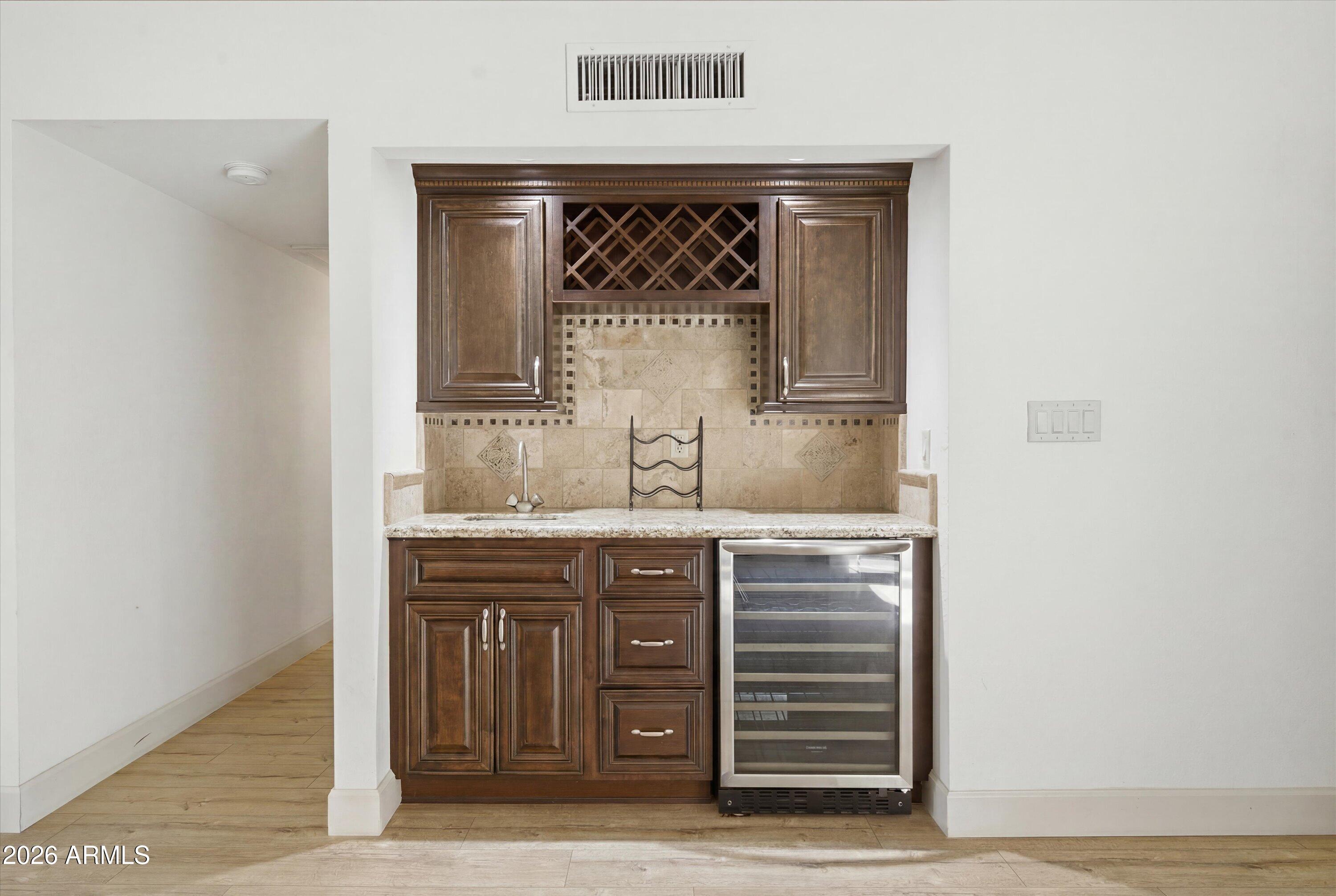 VILLA DEL ORO UNIT 2 - Residential