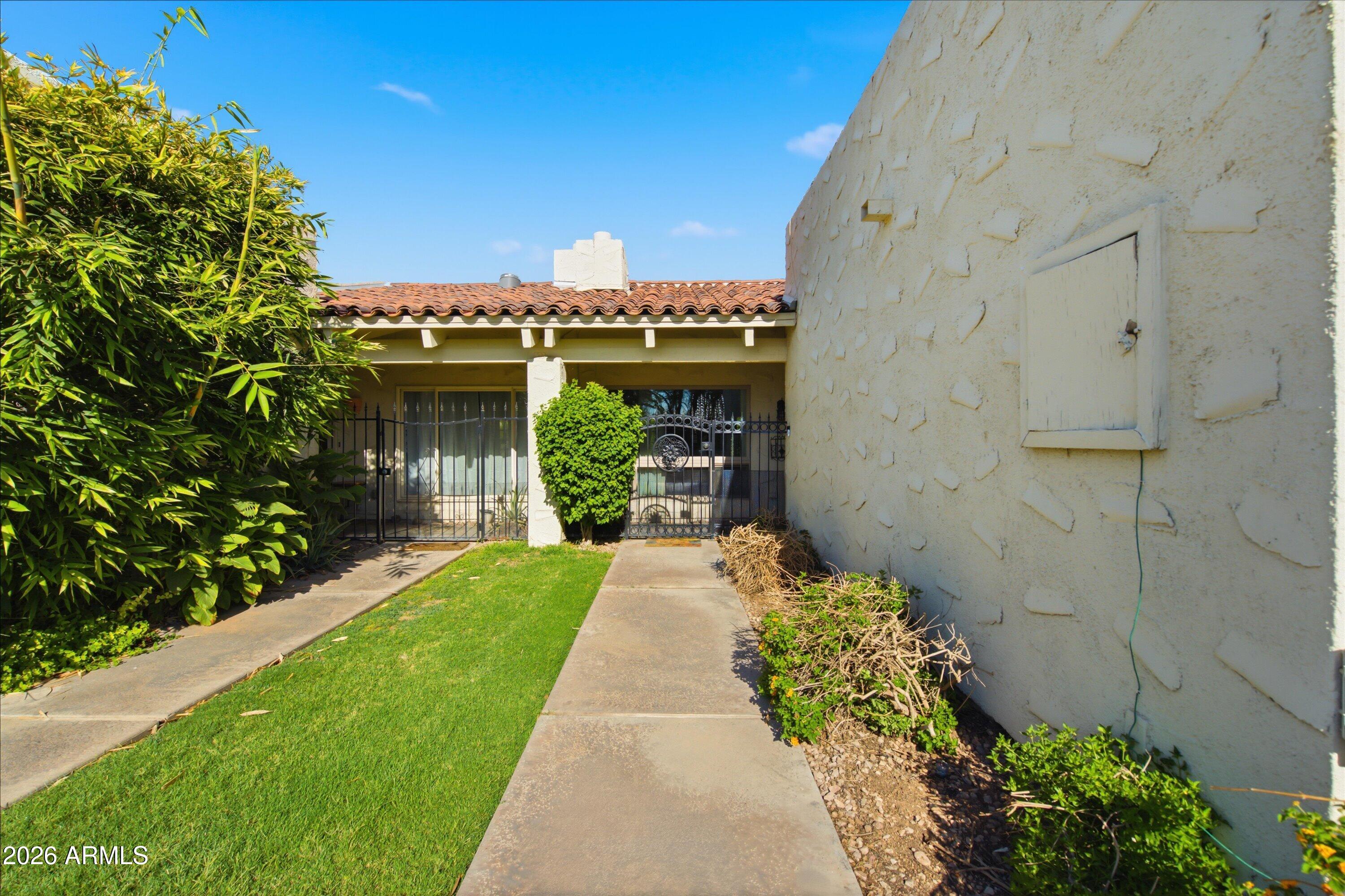 VILLA DEL ORO UNIT 2 - Residential