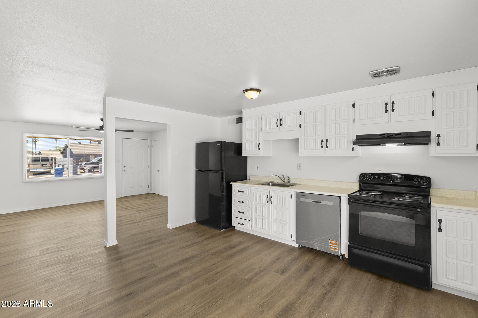 MARYVALE TERRACE NO. 41 - Residential