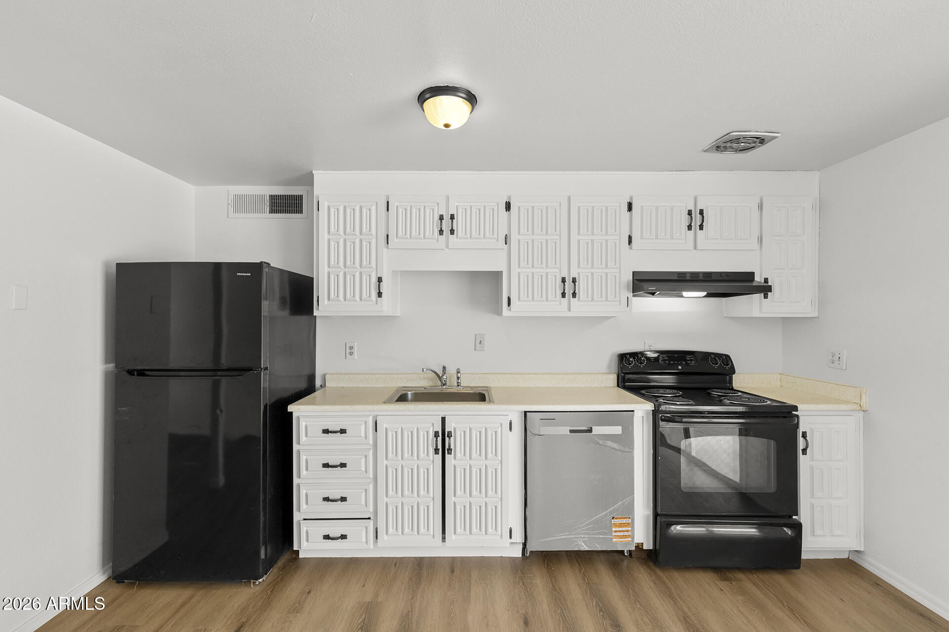 MARYVALE TERRACE NO. 41 - Residential