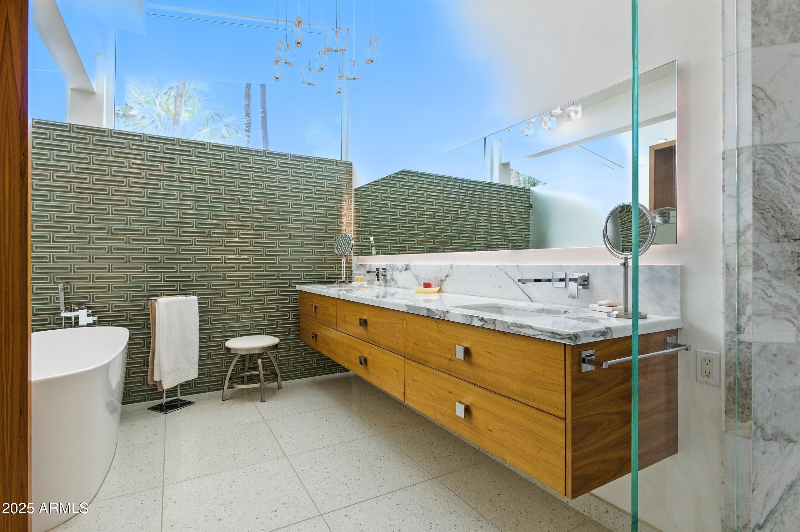VISTA LINDA - Residential
