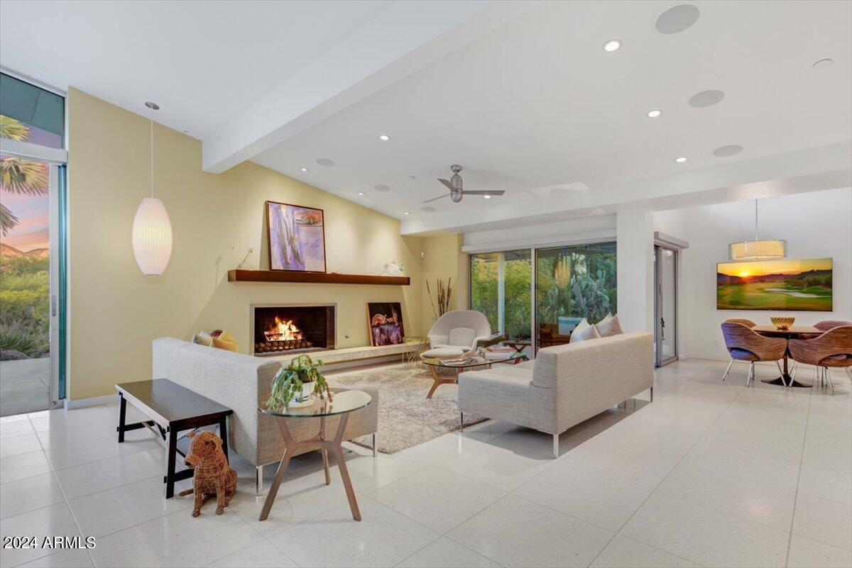 VISTA LINDA - Residential