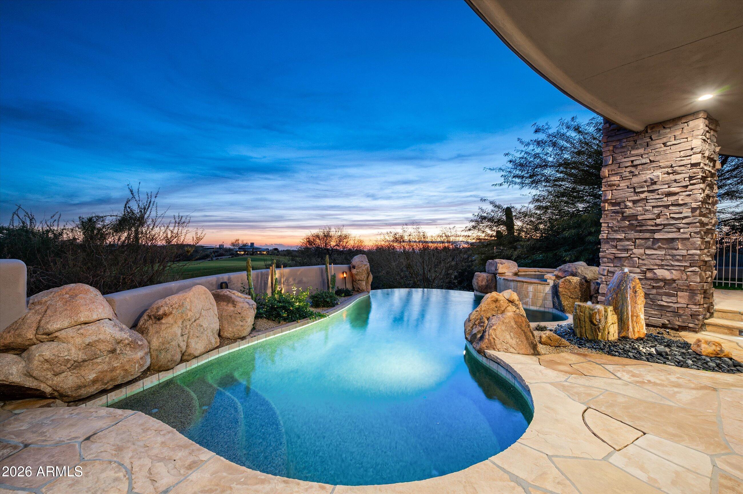 DESERT MOUNTAIN PHASE 2 UNIT 18 - Residential