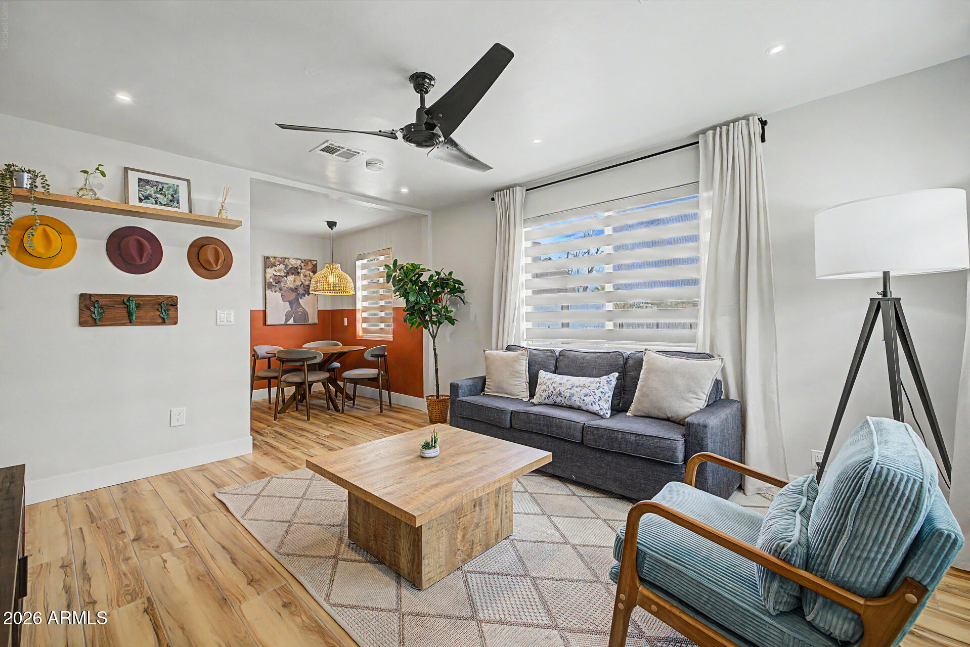SANTA ROSA HEIGHTS - Residential Income