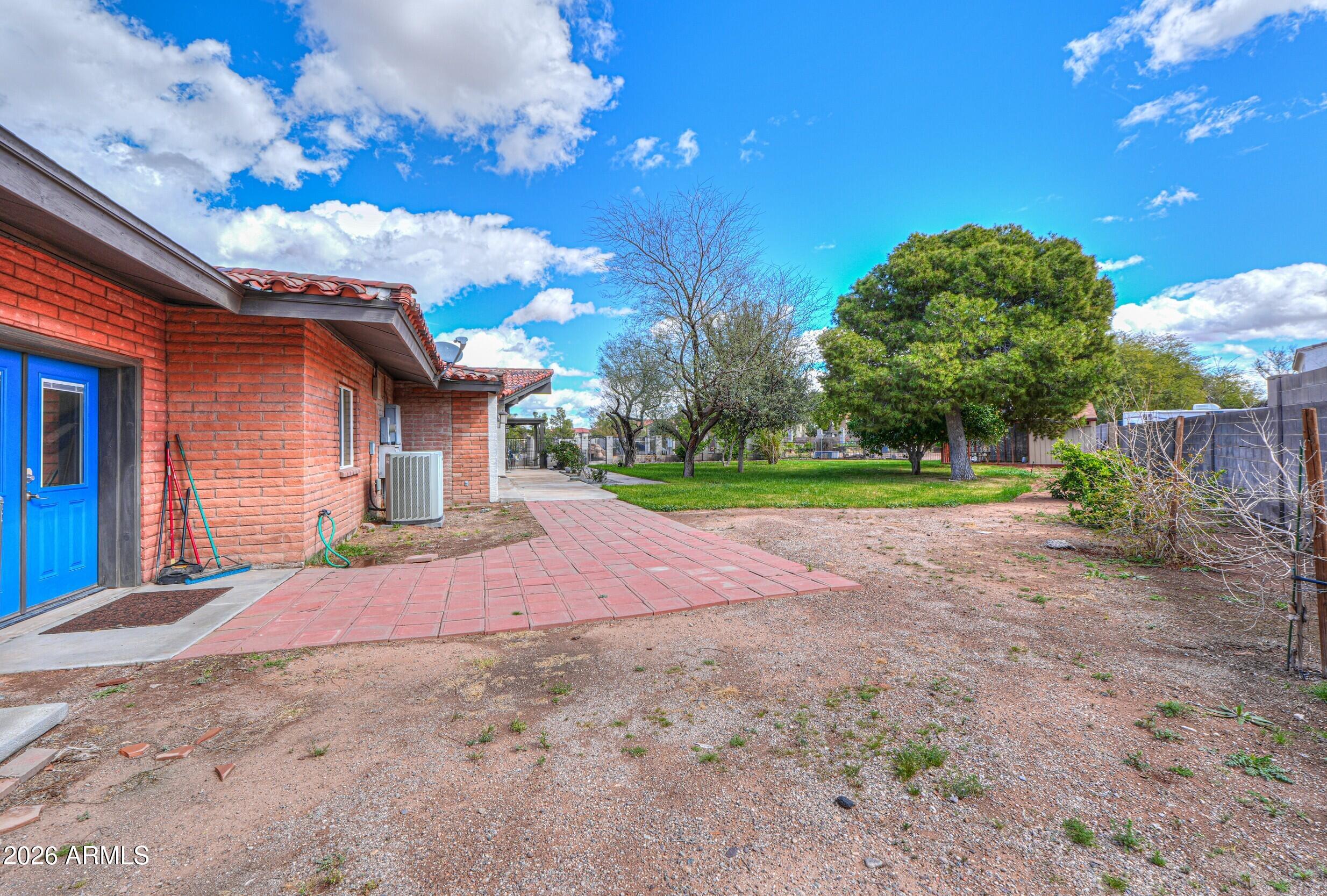 MOELLER-SELLER'S UNIT NO 1 - Residential