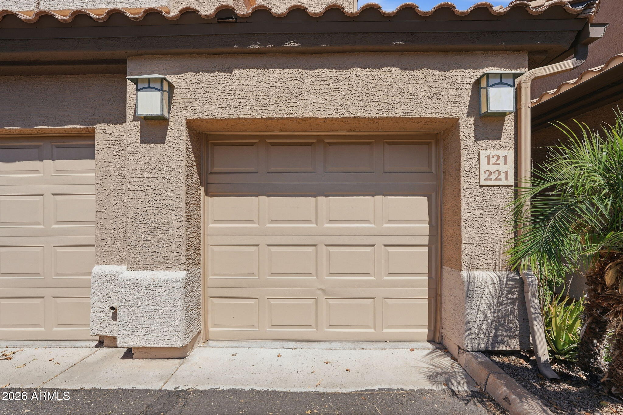 SUPERSTITION LAKES UNIT 2 CONDOMINIUM AMD - Residential