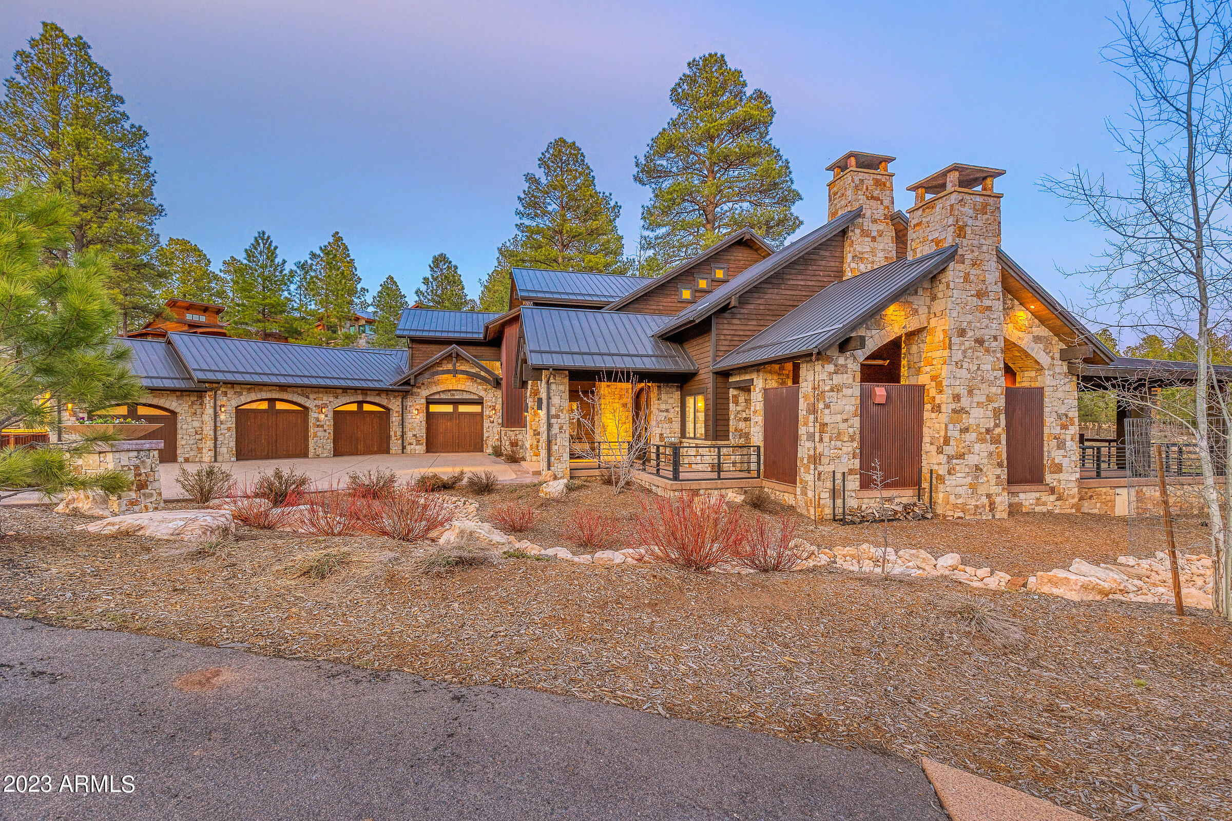 THE ESTATES AT PINE CANYON UNIT 1 LOT 42 - Residential