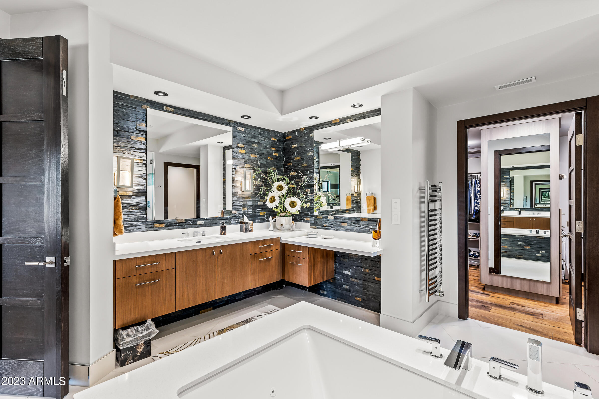THE ESTATES AT PINE CANYON UNIT 1 LOT 42 - Residential