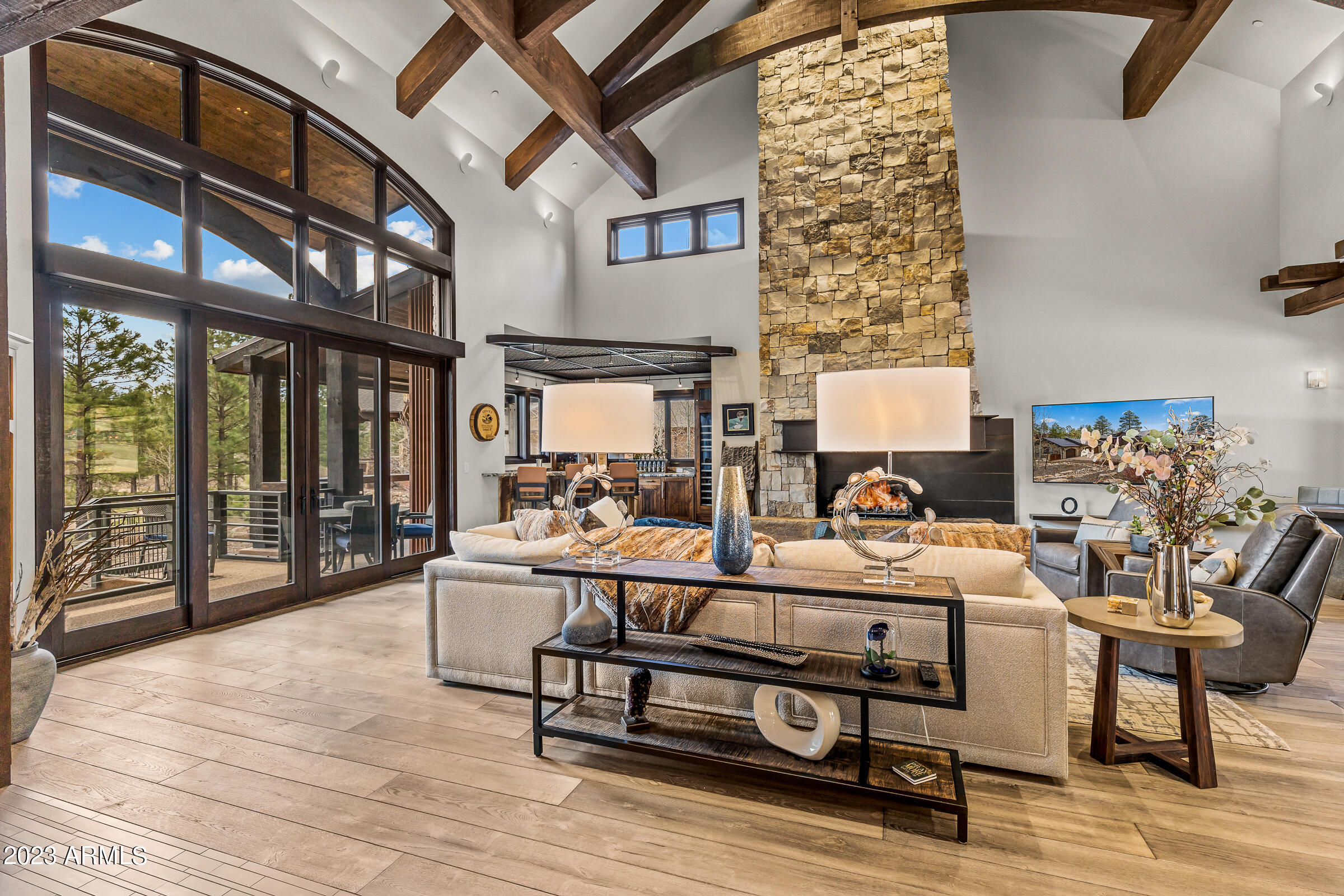 THE ESTATES AT PINE CANYON UNIT 1 LOT 42 - Residential