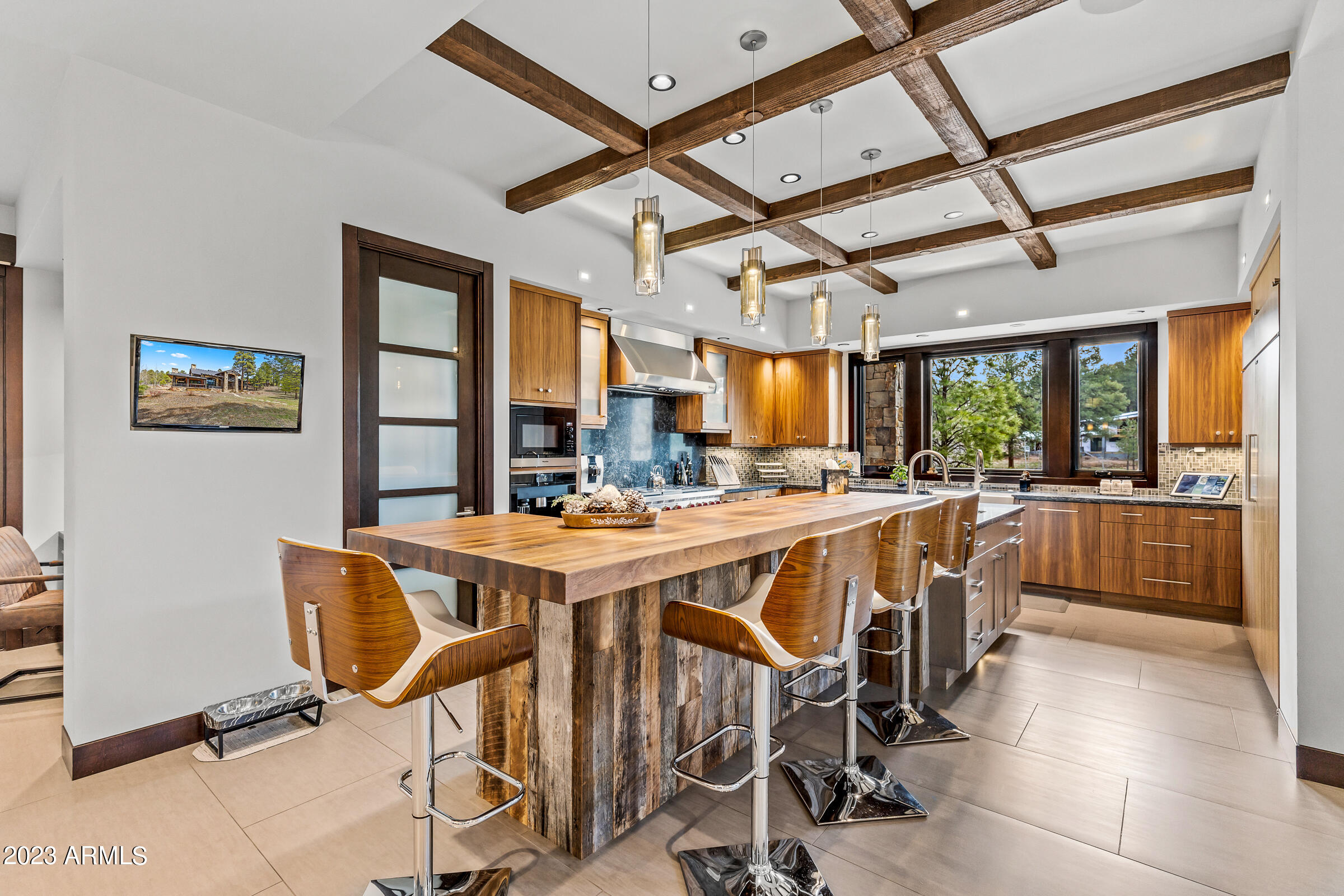 THE ESTATES AT PINE CANYON UNIT 1 LOT 42 - Residential