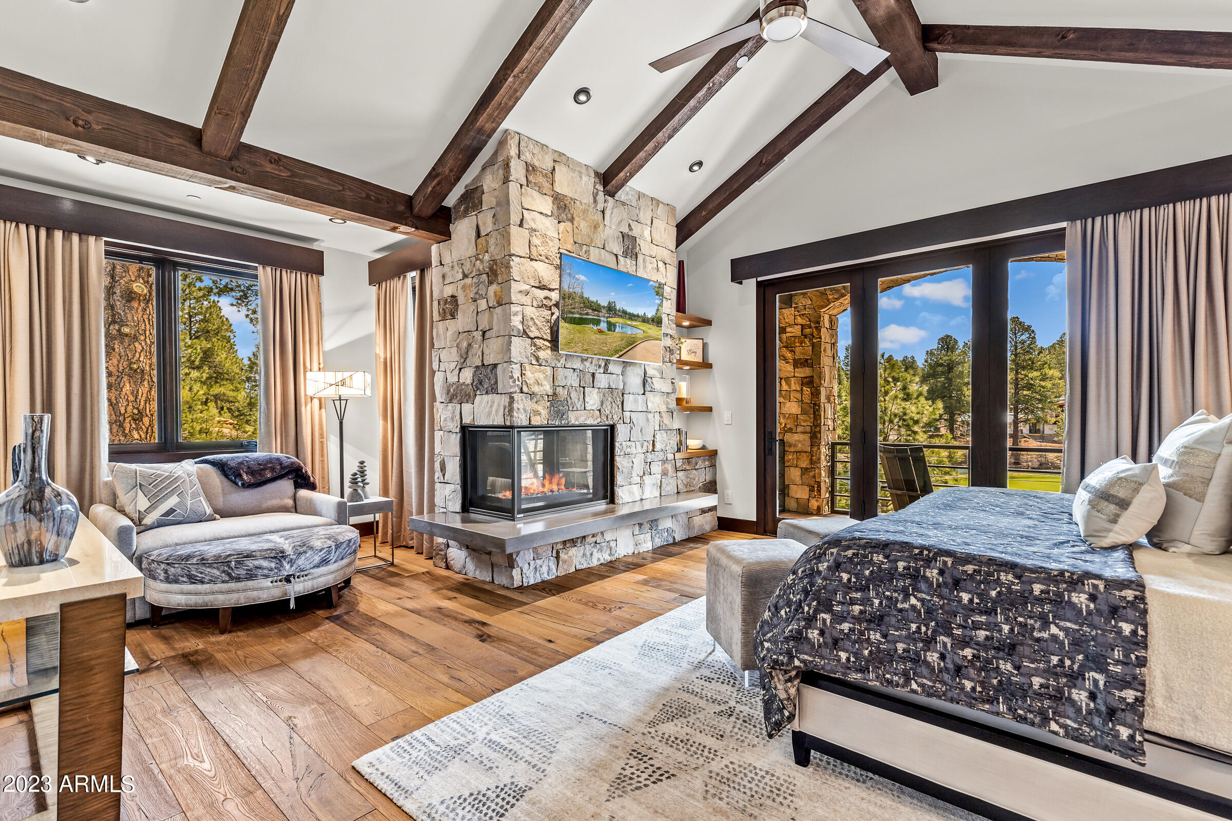 THE ESTATES AT PINE CANYON UNIT 1 LOT 42 - Residential