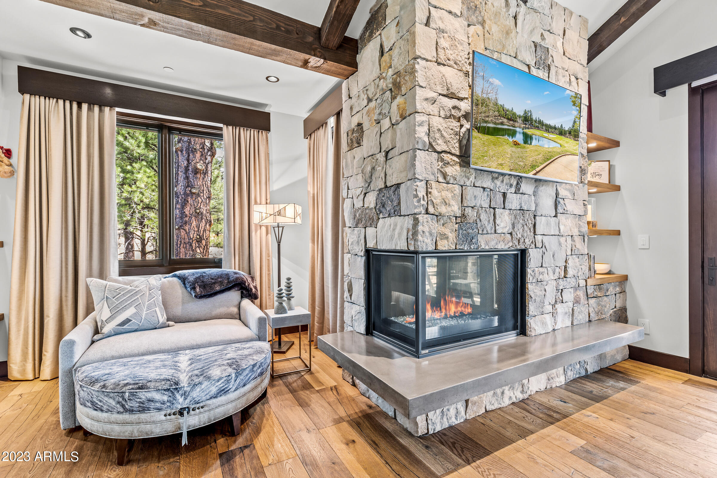 THE ESTATES AT PINE CANYON UNIT 1 LOT 42 - Residential